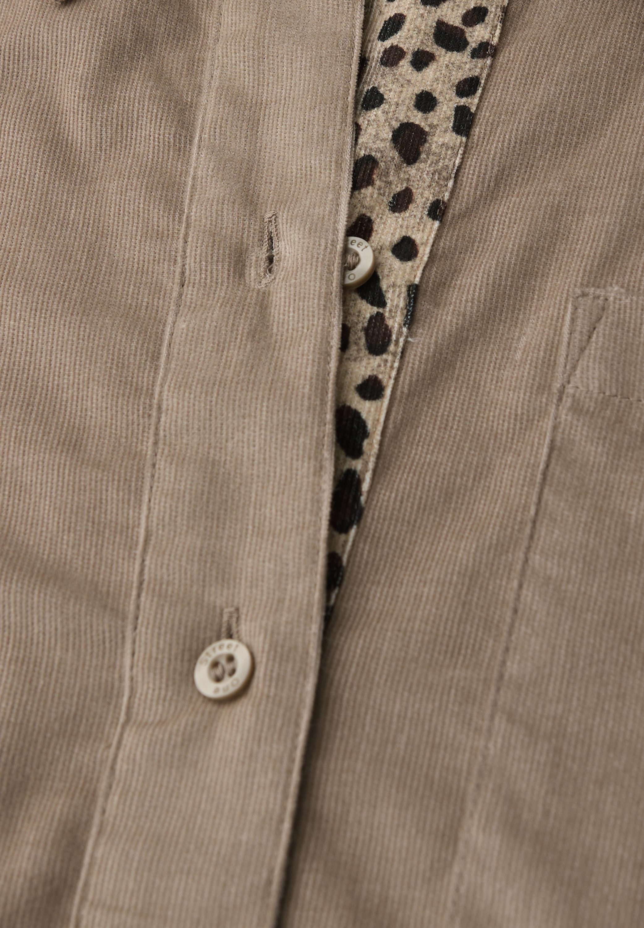 STREET ONE Langarmbluse mit Tapedetails im Leo-Look