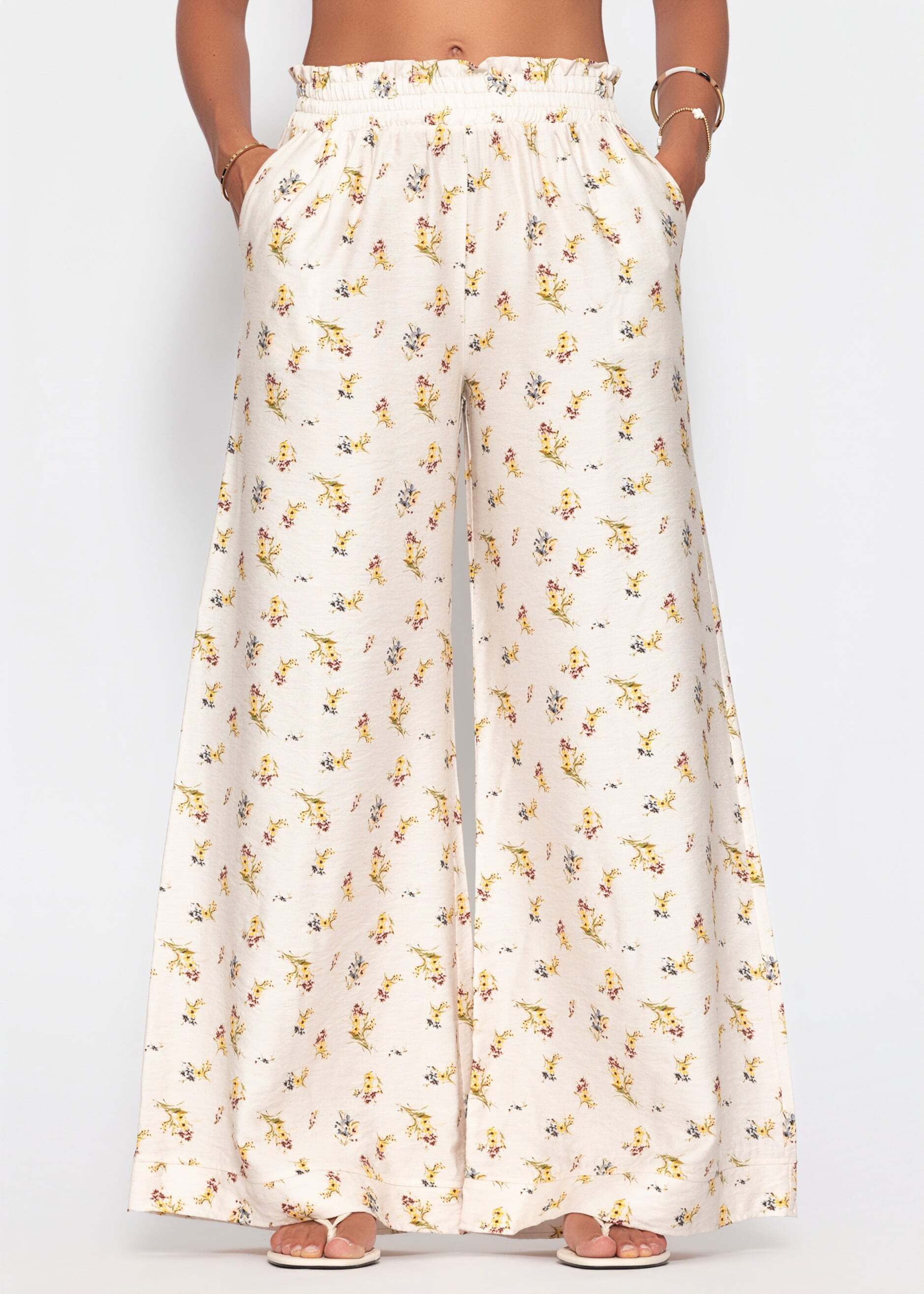 SASSYCLASSY Stoffhose Palazzo Hose mit floralem Print für Damen Sommerliche Hose mit weitem Bein und elastischem Bund Hellbeige