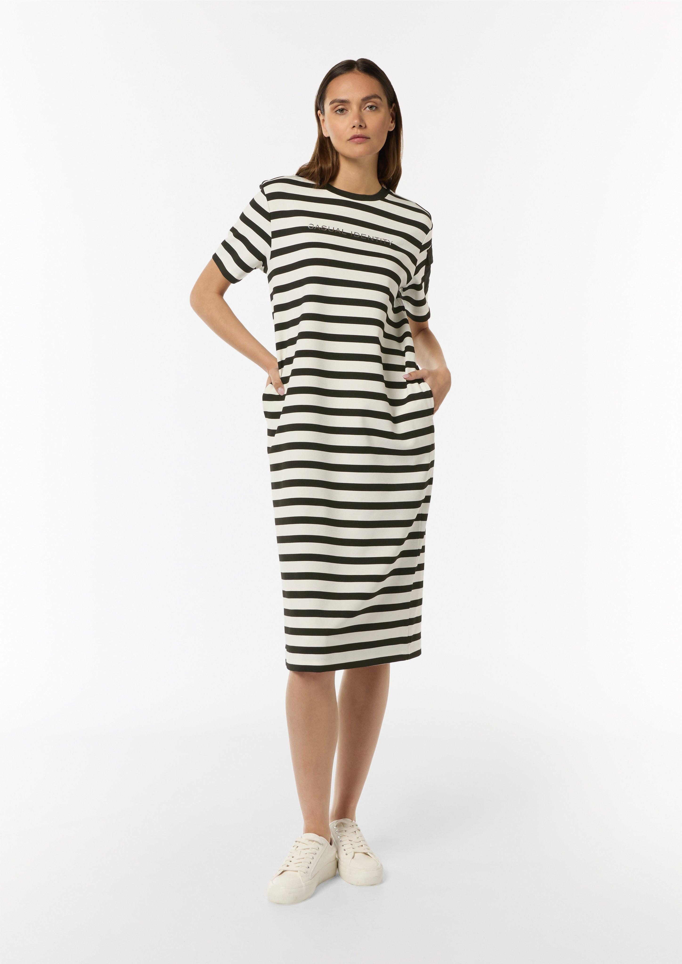 Maxikleid Midi-Kleid mit Streifenmuster und Folien-Print