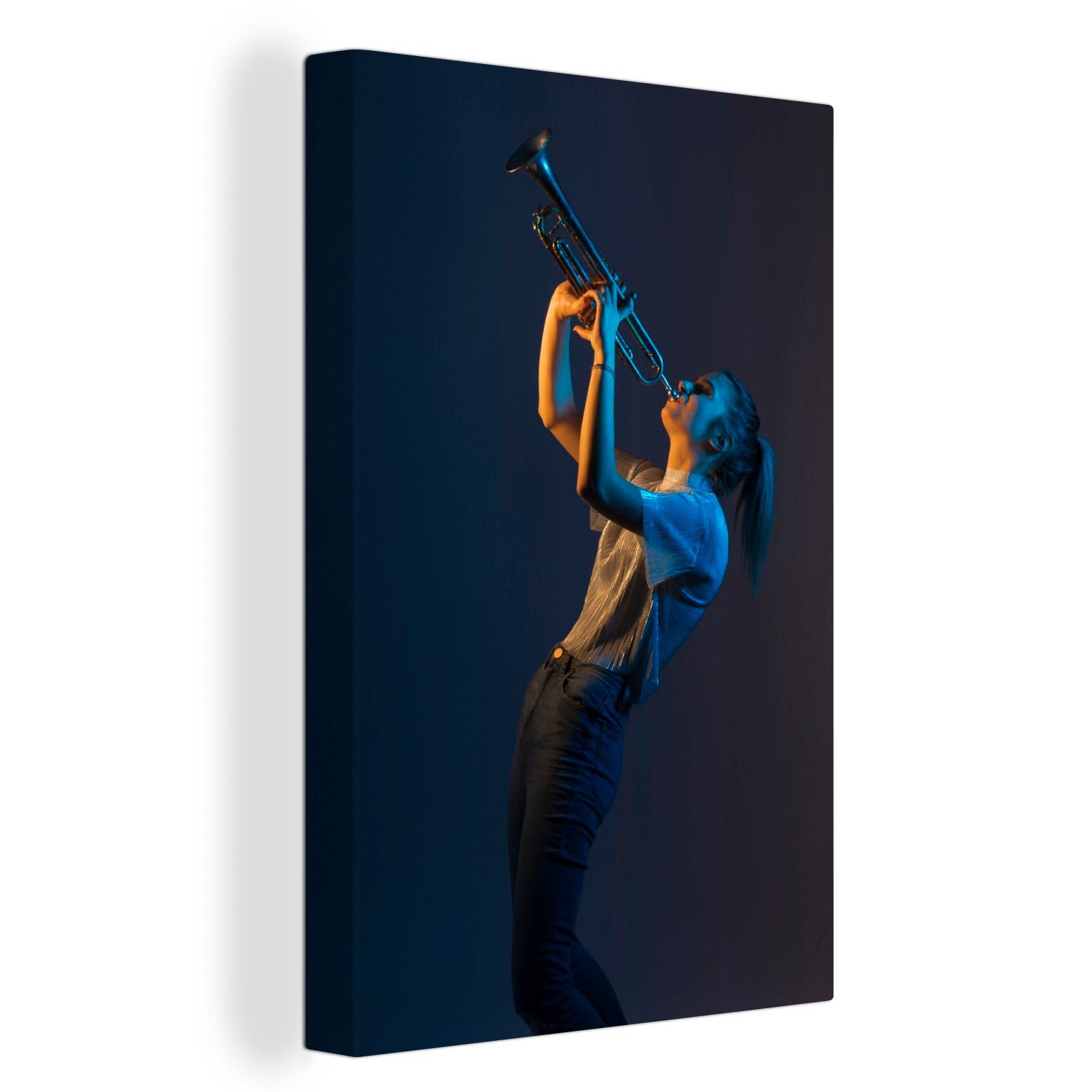 OneMillionCanvasses® Leinwandbild Junger Musiker mit Trompete, (1 St), Leinwandbild fertig bespannt inkl. Zackenaufhänger, Gemälde, 20x30 cm | Leinwandbilder