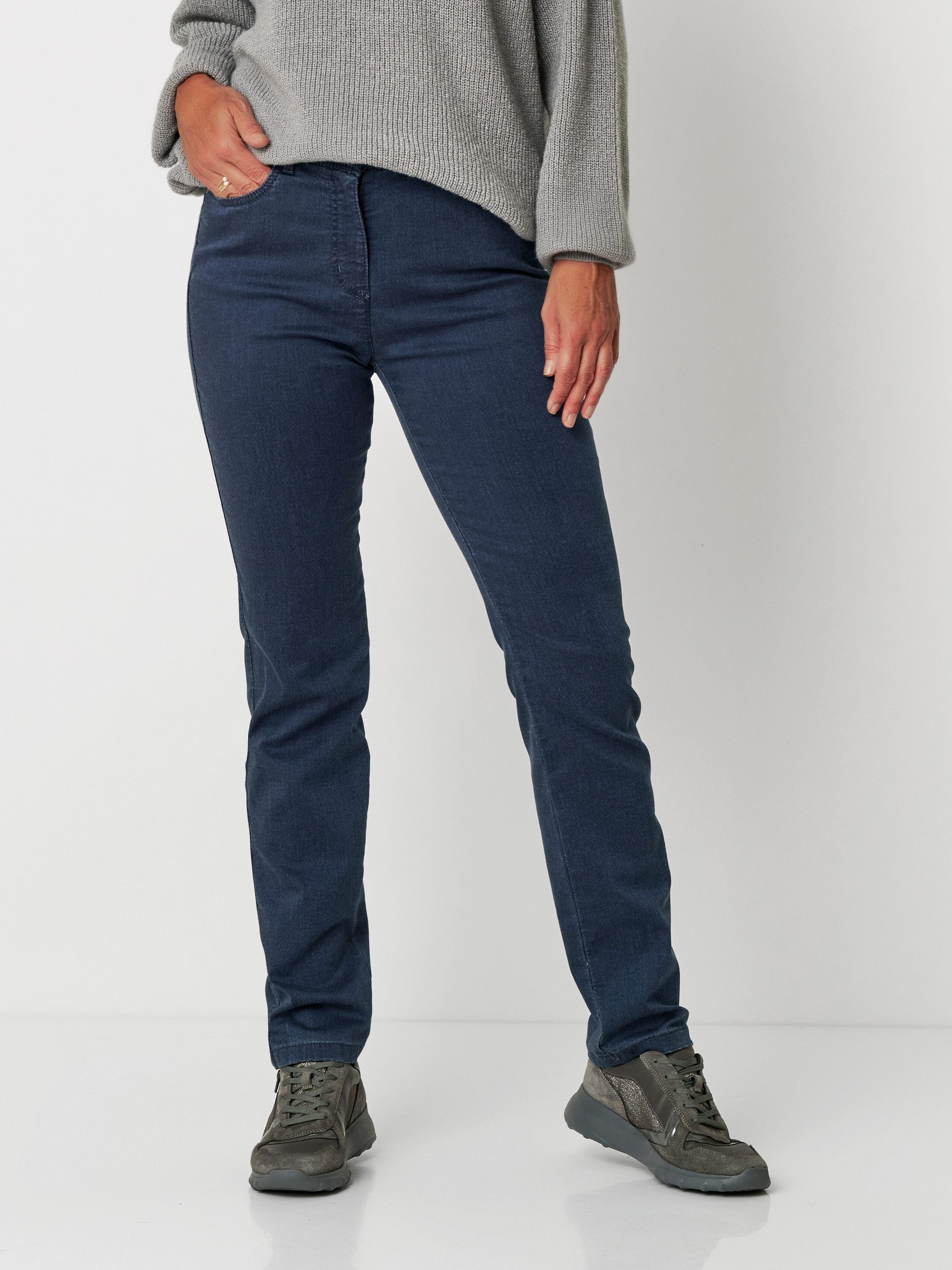 Relaxed by TONI Stretch-Jeans RELAXED by TONI MEINE BESTE FREUNDIN midblue 2840-13 21-31.57