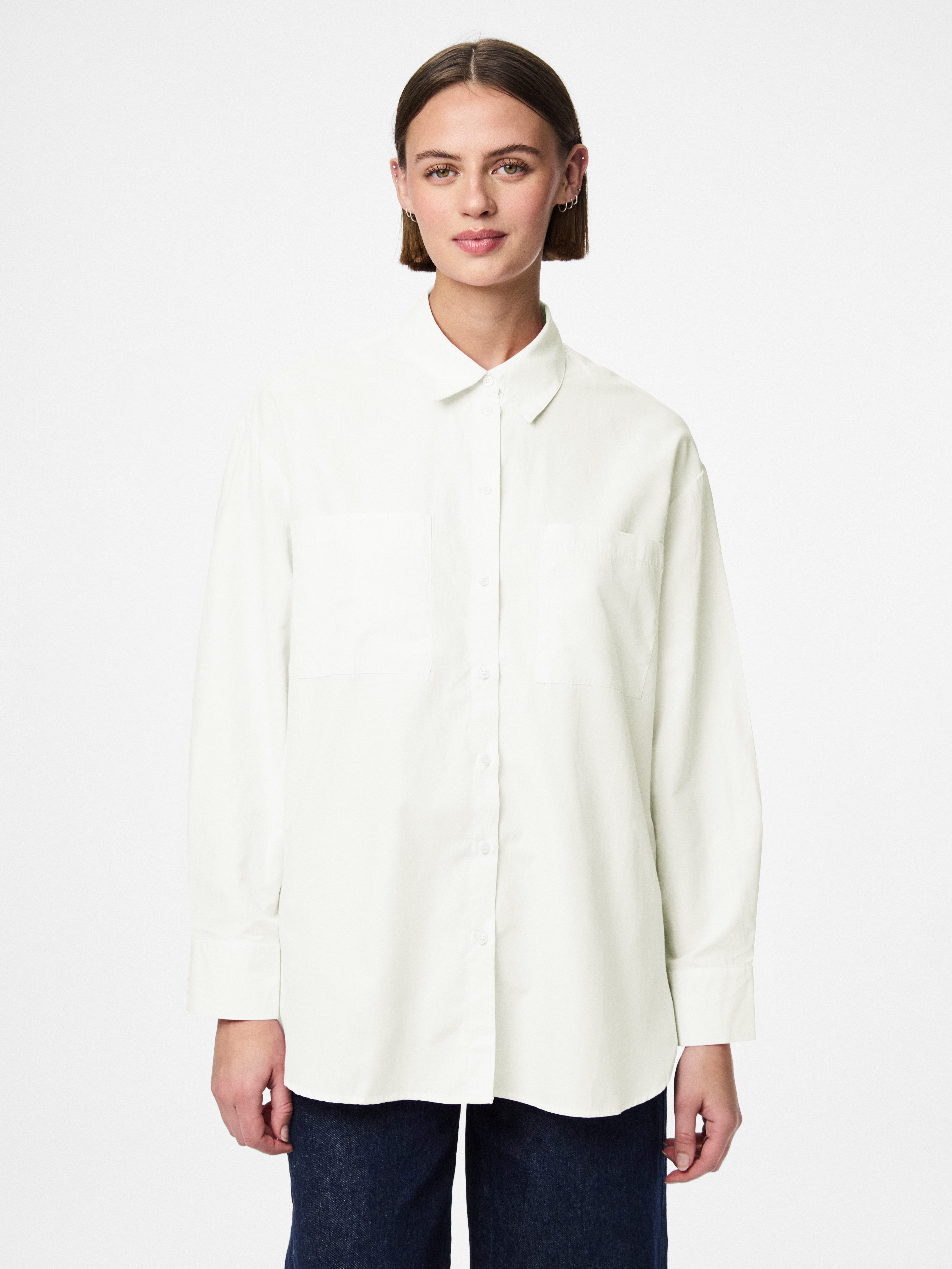 pieces Hemdbluse PCMELIA LS LOOSE SHIRT WVN NOOS BC mit abgerundetem Saum günstig online kaufen