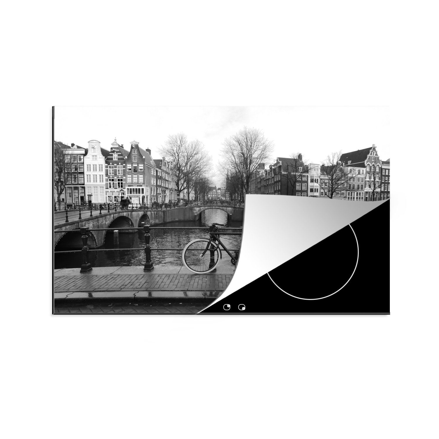 MuchoWow Herdblende-/Abdeckplatte Amsterdamer Grachten - Schwarz und weiß, Vinyl, (1 tlg), 81x52 cm, Induktionskochfeld Schutz für die küche, Ceranfeldabdeckung