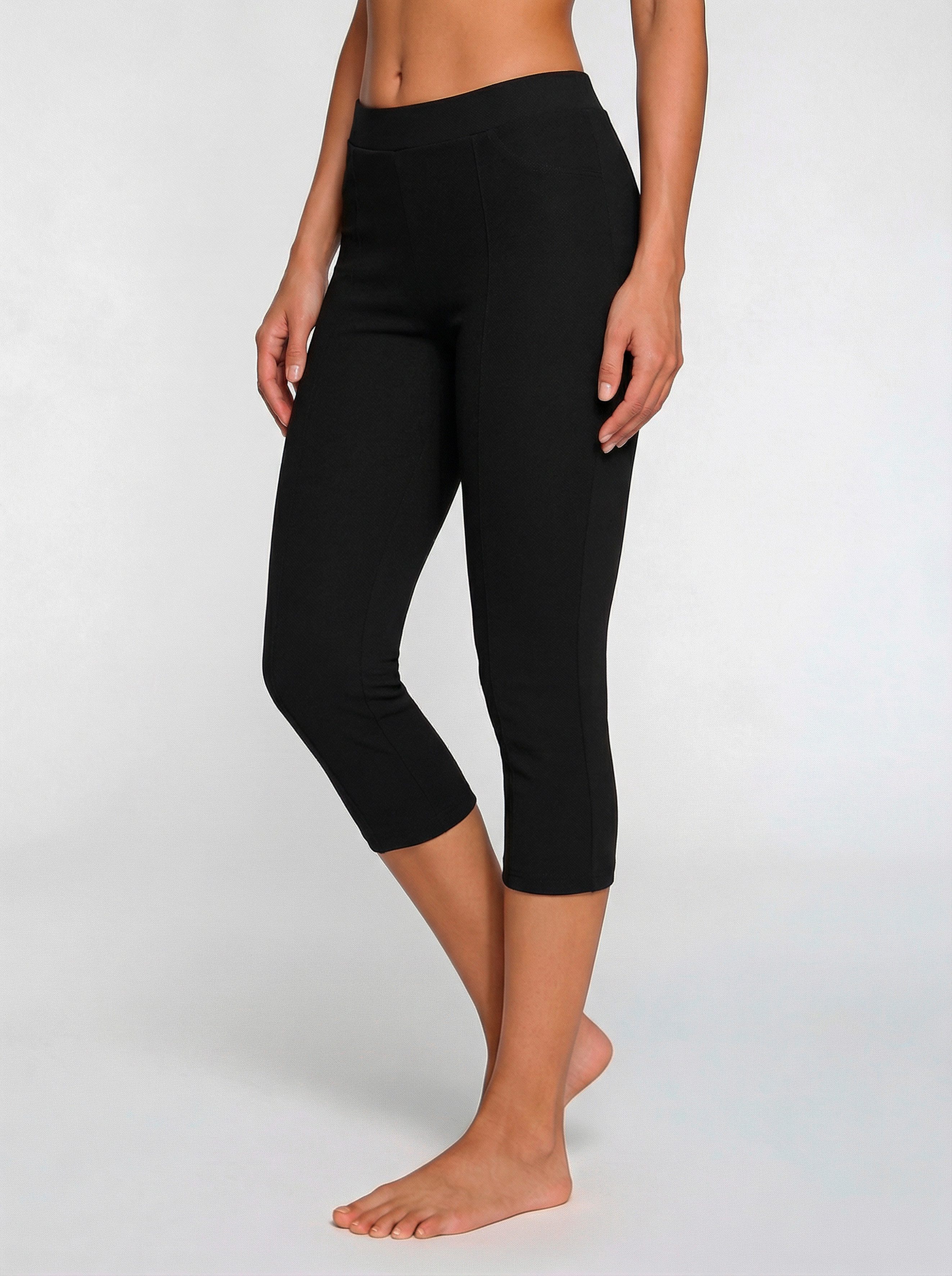 LASCANA Caprileggings Schlupfhose mit Biese an den Beinen. € 44,99