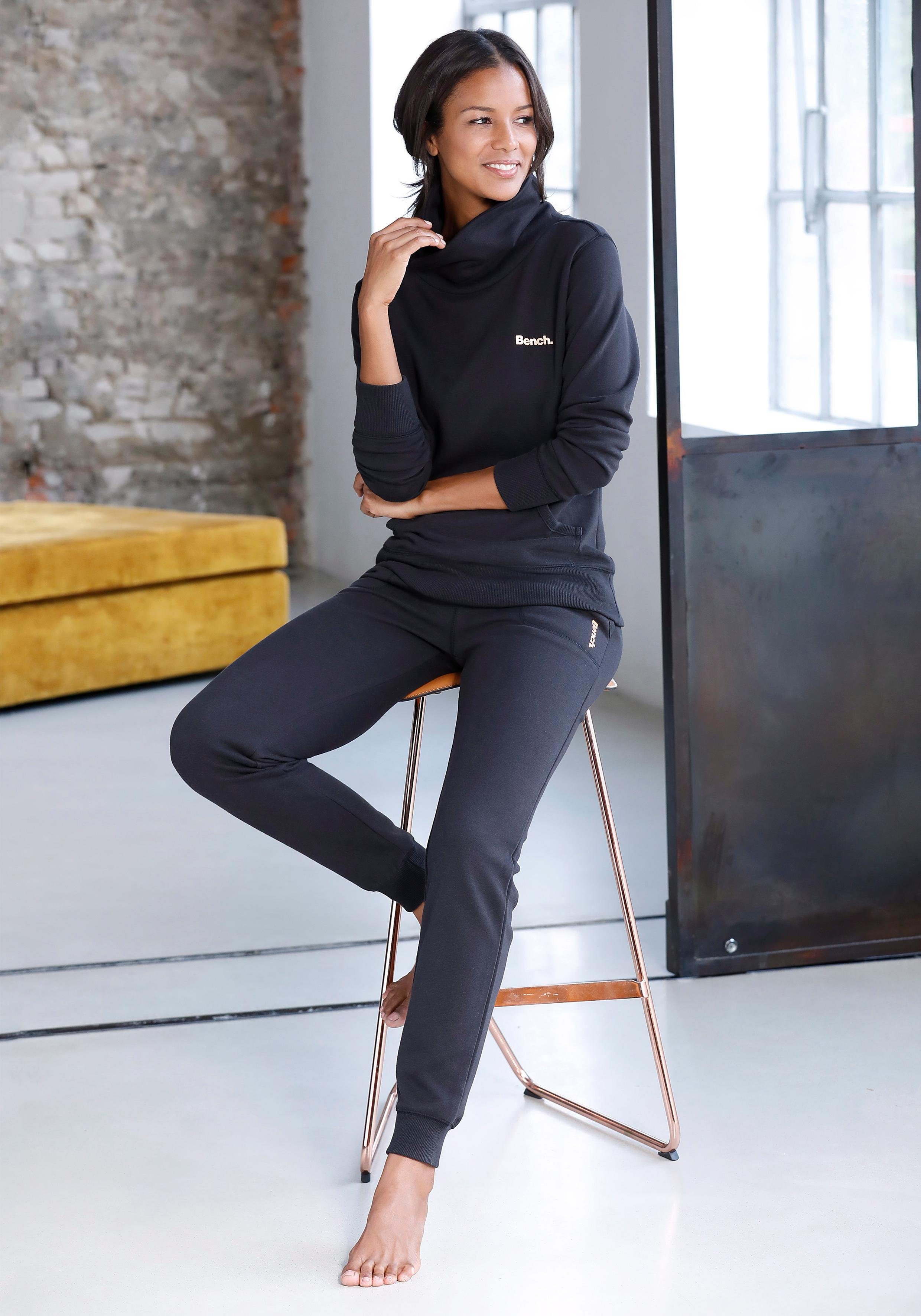 Bench. Loungewear Loungehose mit aufgesetzten Taschen, Loungewear