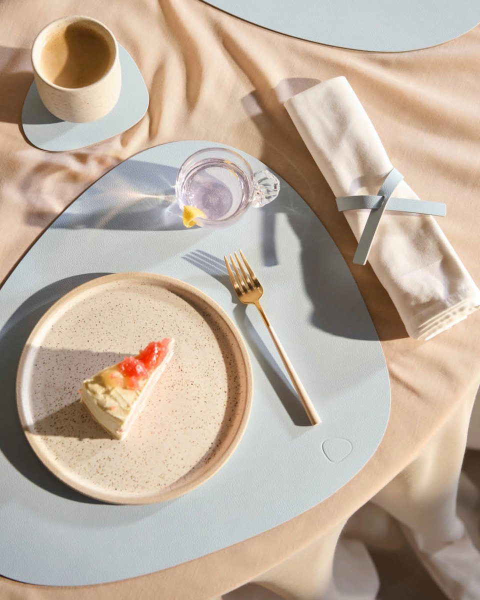LIND DNA Platzset Nupo Tischset Curve L soft sky, Table Mat Curve L Nupo Soft Sky