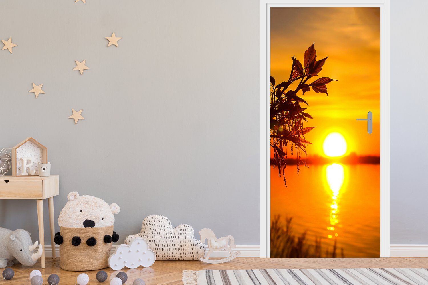 MuchoWow Türtapete Sonnenuntergang bedruckt, Fototapete - (1 Matt, Wasser für - Türaufkleber, Orange, Pflanzen Tür, cm - St), 75x205