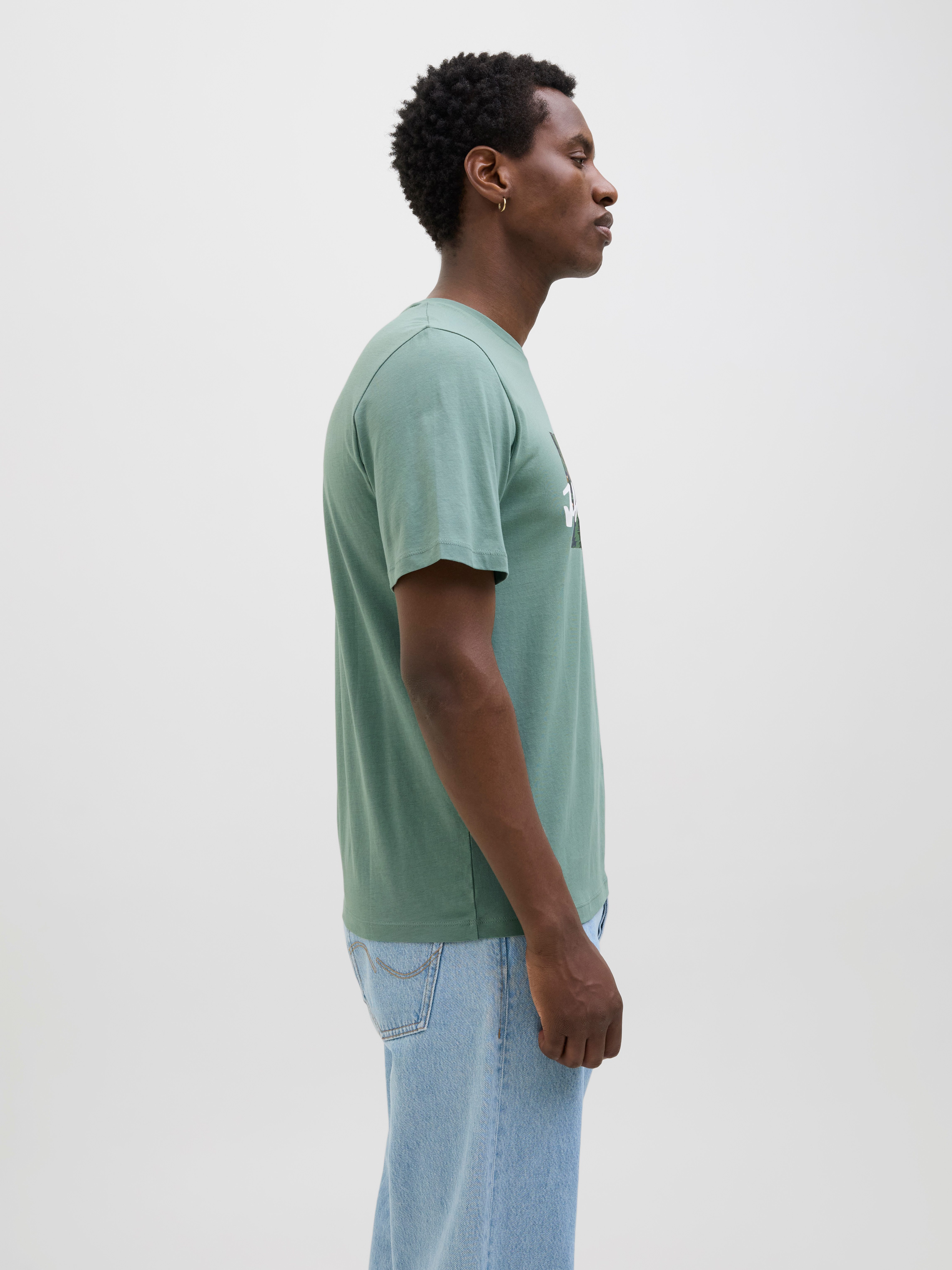 Jack & Jones Print-Shirt JJHAWAII SHAPE TEE SS CREW NECK günstig online kaufen