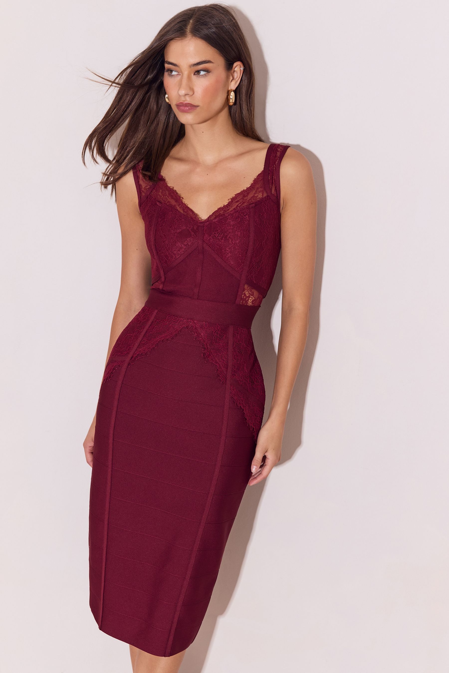 LIPSY Midikleid Lipsy Midi-Bandagenkleid mit Spitzendetail (1-tlg)