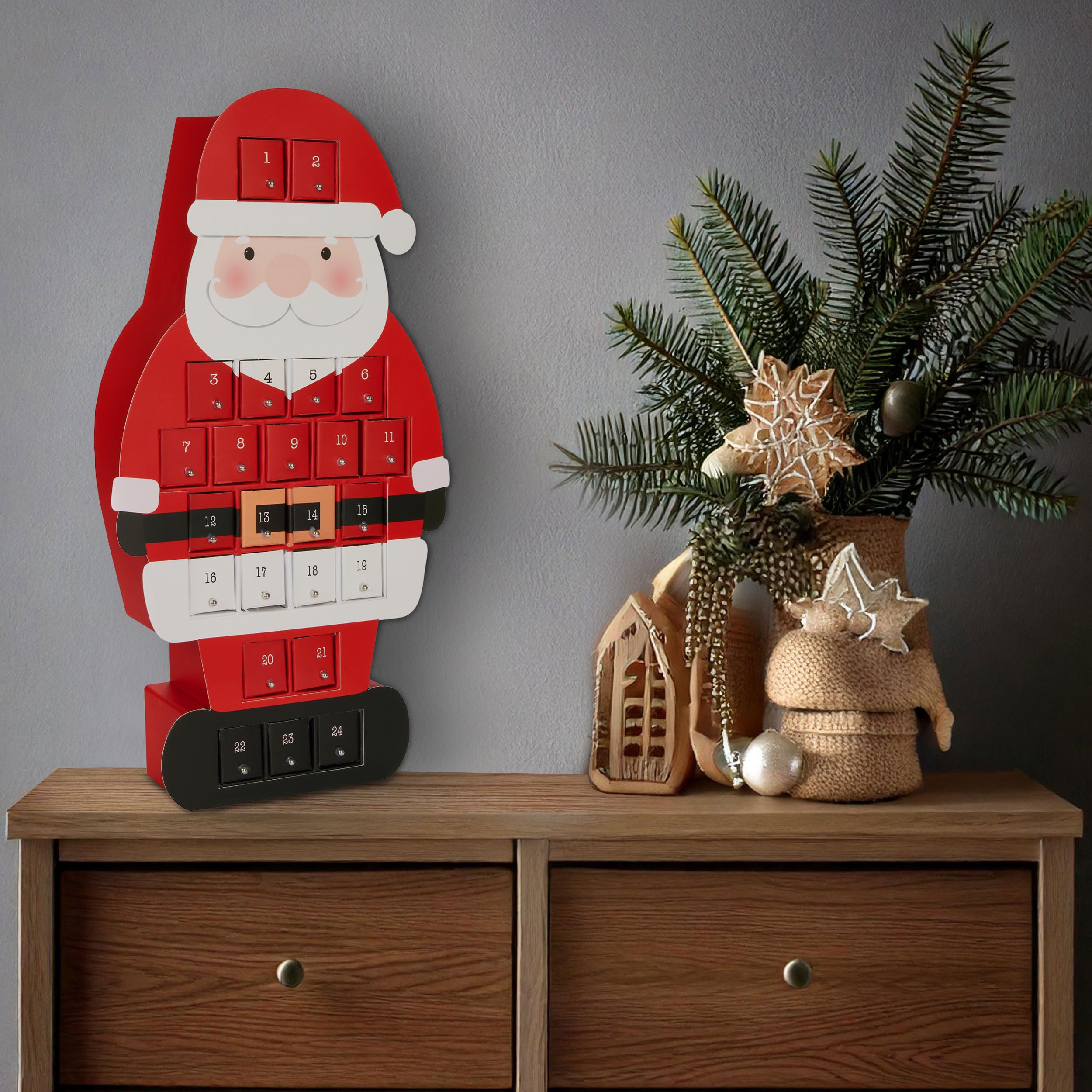BRUBAKER befüllbarer Adventskalender Weihnachtsmann - Weihnachtskalender - 46 cm groß aus Pappe - Rot (Adventskalender zum Befüllen, 1-tlg), 24 Türchen für Guts – Bild 4 von 5