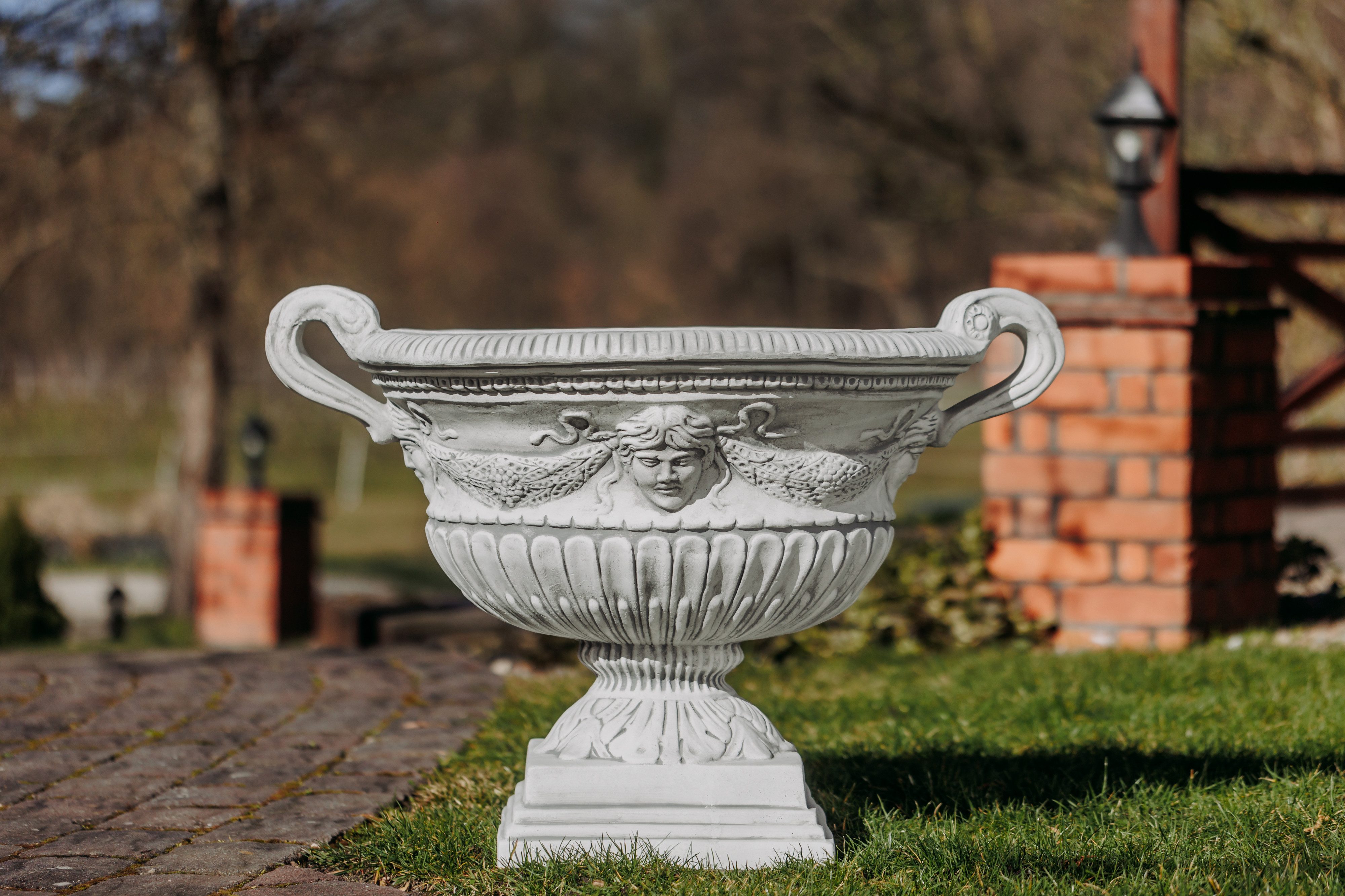 gartendekoparadies.de Pflanzschale Barock Pflanztrog Steinguss 34 Liter 54 cm 59 kg, Frostsicher