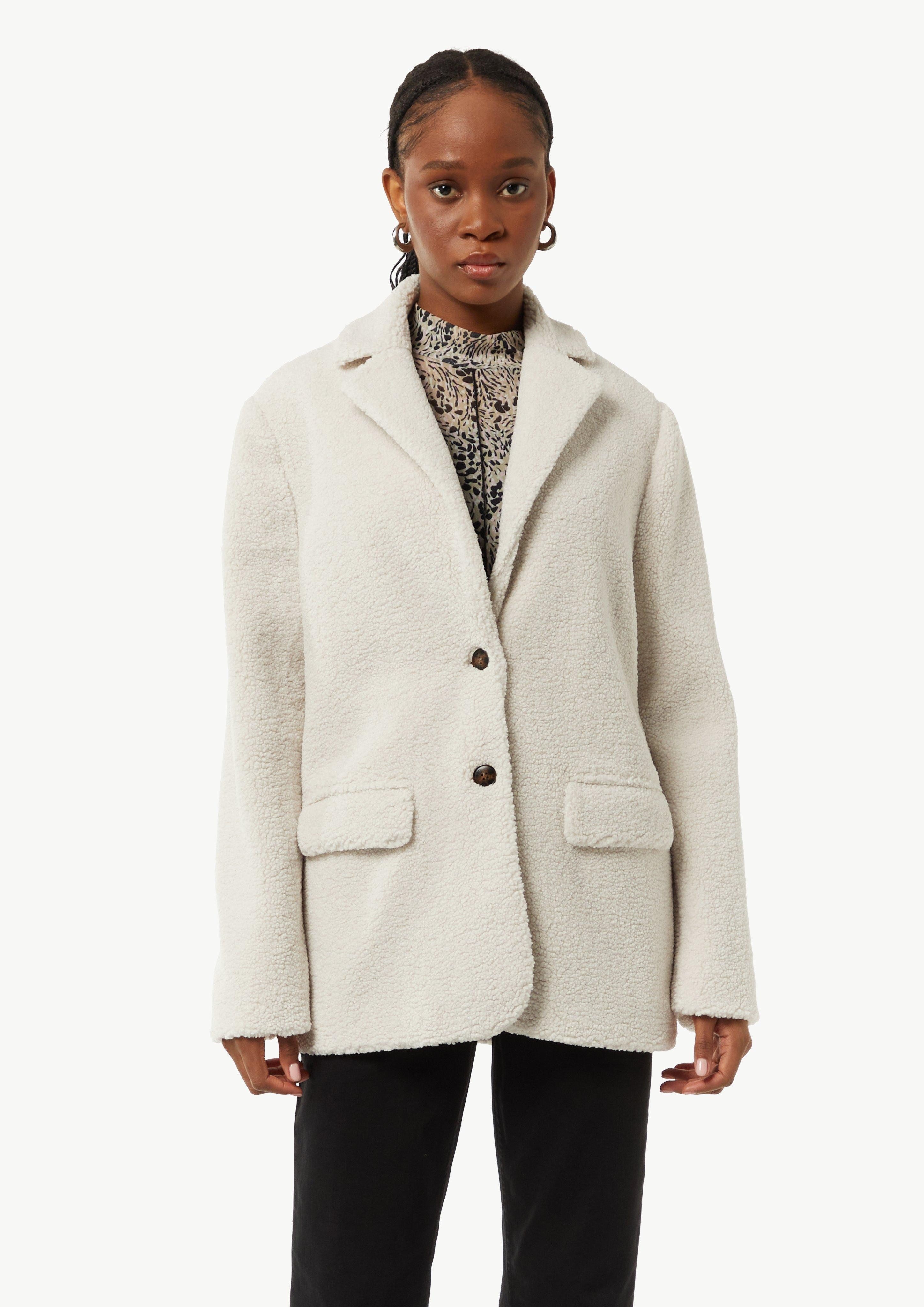 comma casual identity Blusenblazer Teddy Blazer mit Logoknopfen Logo