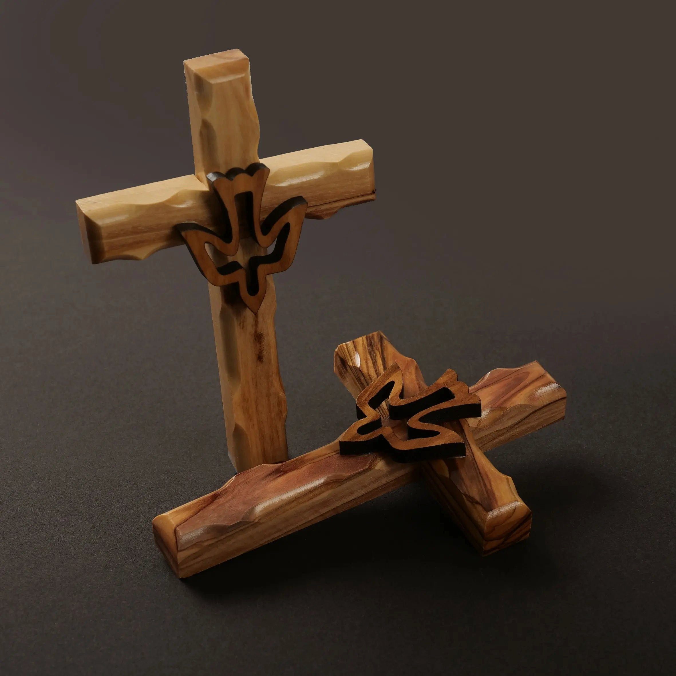 Kassis Dekoobjekt Kreuz mit Taube aus Olivenholz, handgemacht, Wandkreuz, zum aufhängen, Holzdeko, umweltfreundlich, Naturprodukt, aus Bethlehem