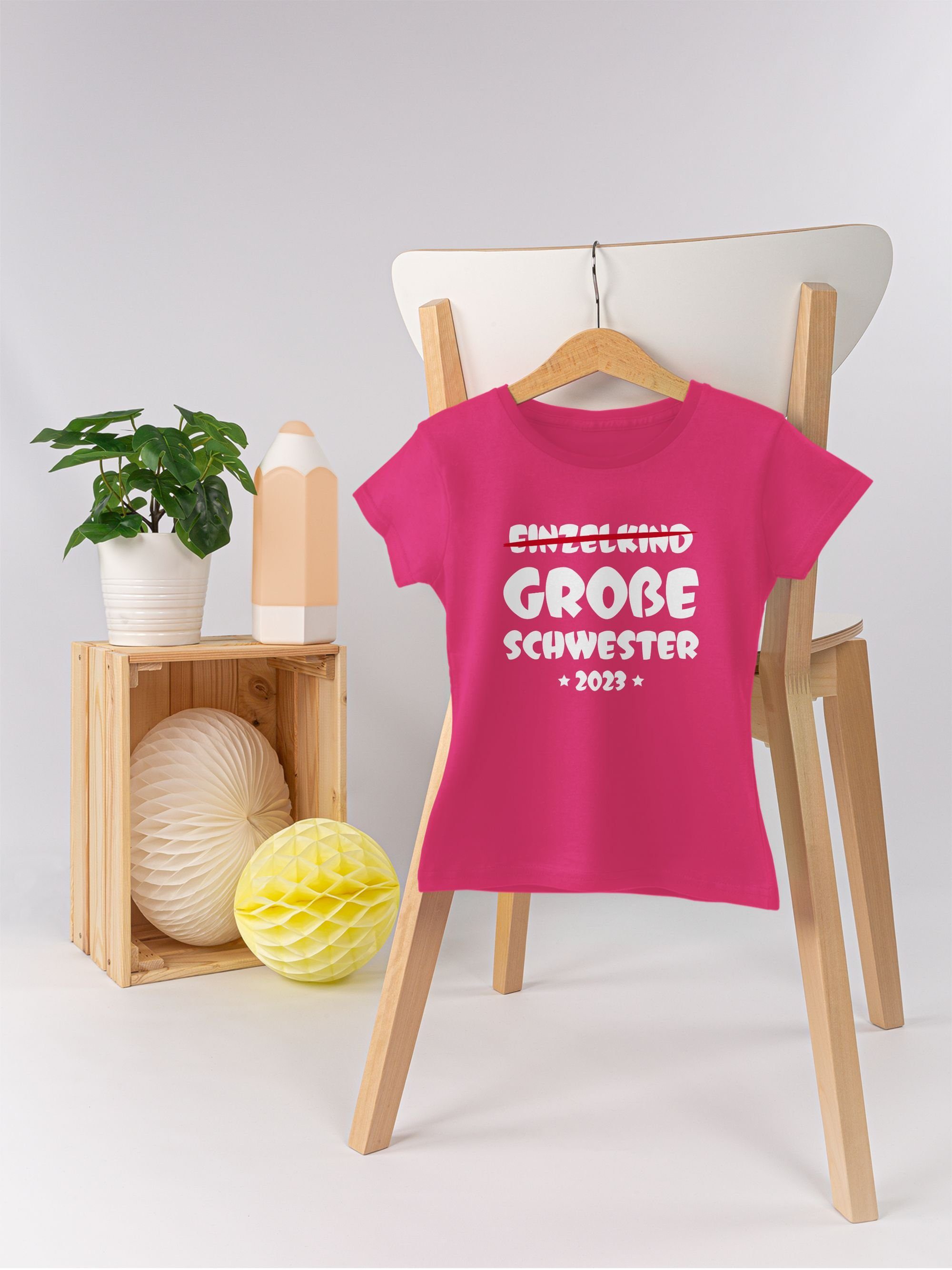 1 Schwester Schwester 2023 Einzelkind Fuchsia T-Shirt Große Shirtracer Große