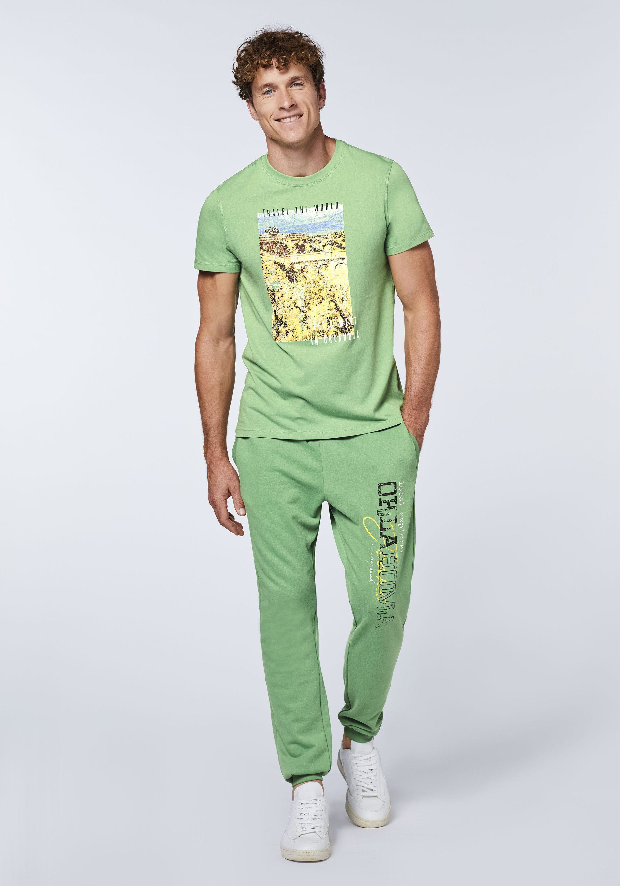 mit Shale Travel-Print Print-Shirt Green 16-6116 Jeans Oklahoma