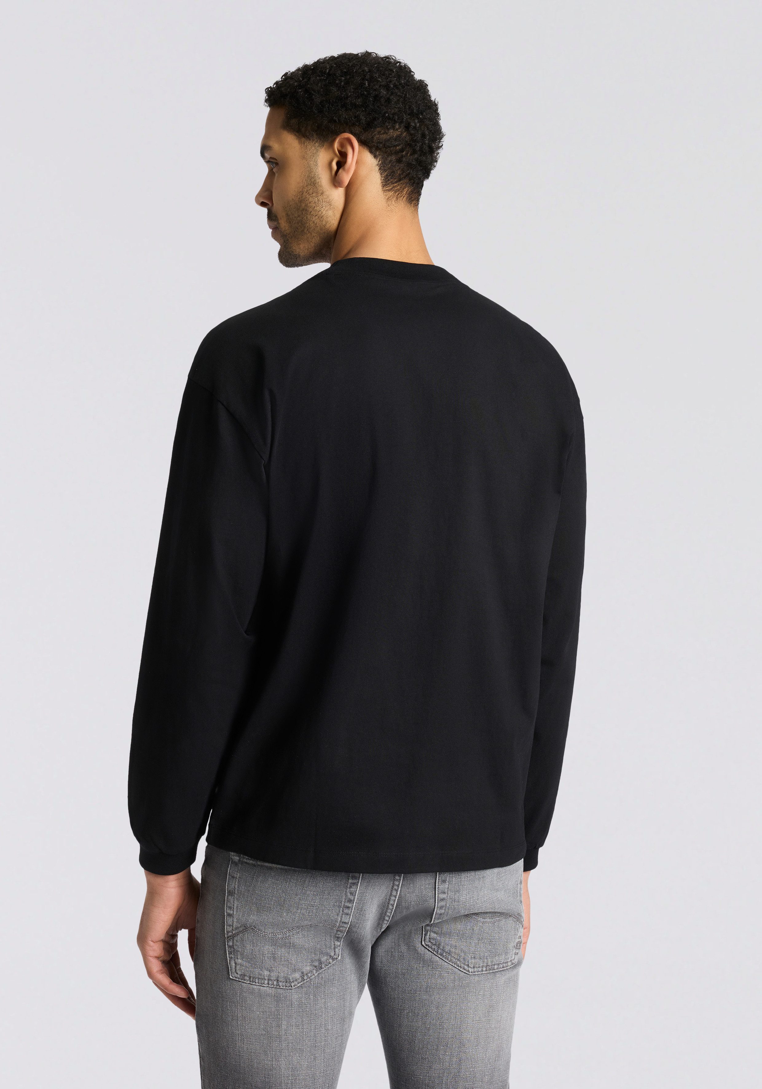 HUGO Langarmshirt Daposo Rundhalsausschnitt, Relaxed Fit, Ärmelbündchen