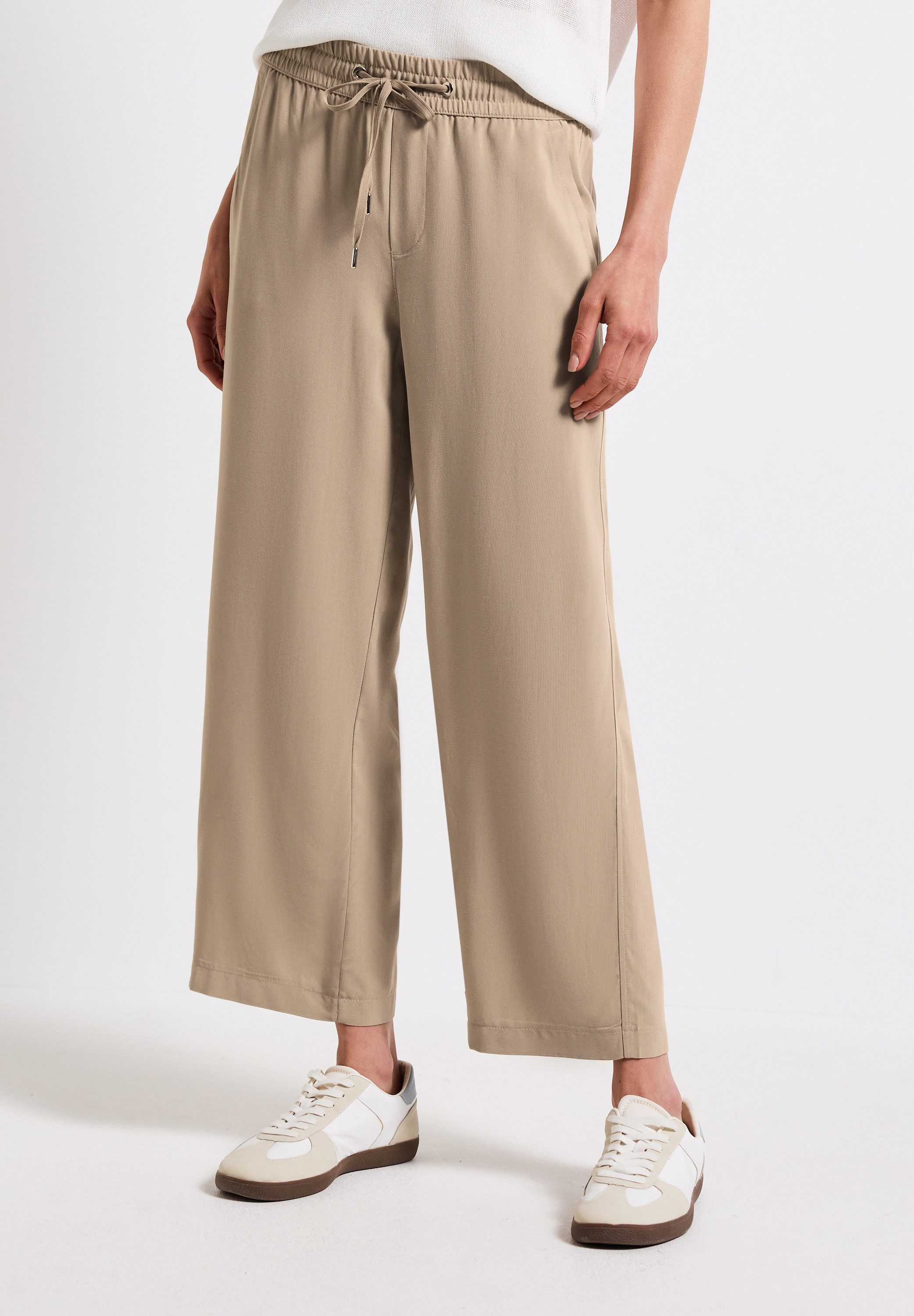 STREET ONE Stoffhose Style Emee Sommerhose mit elastischem Bund mit Tunnelz günstig online kaufen