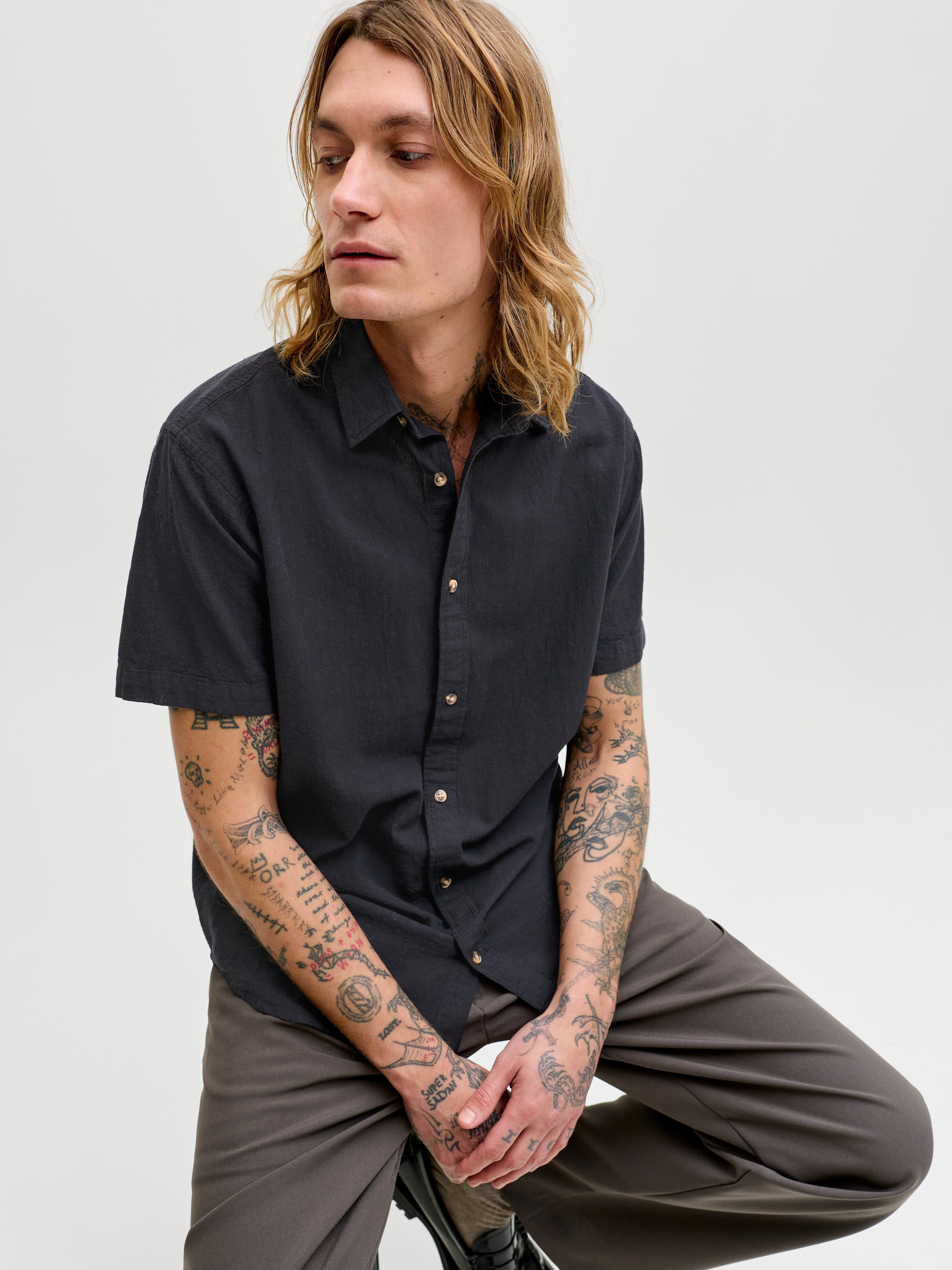 Jack & Jones Kurzarmhemd JJESUMMER LINEN BLEND SHIRT S/S SN Baumwolle mit Leinen, regular fit