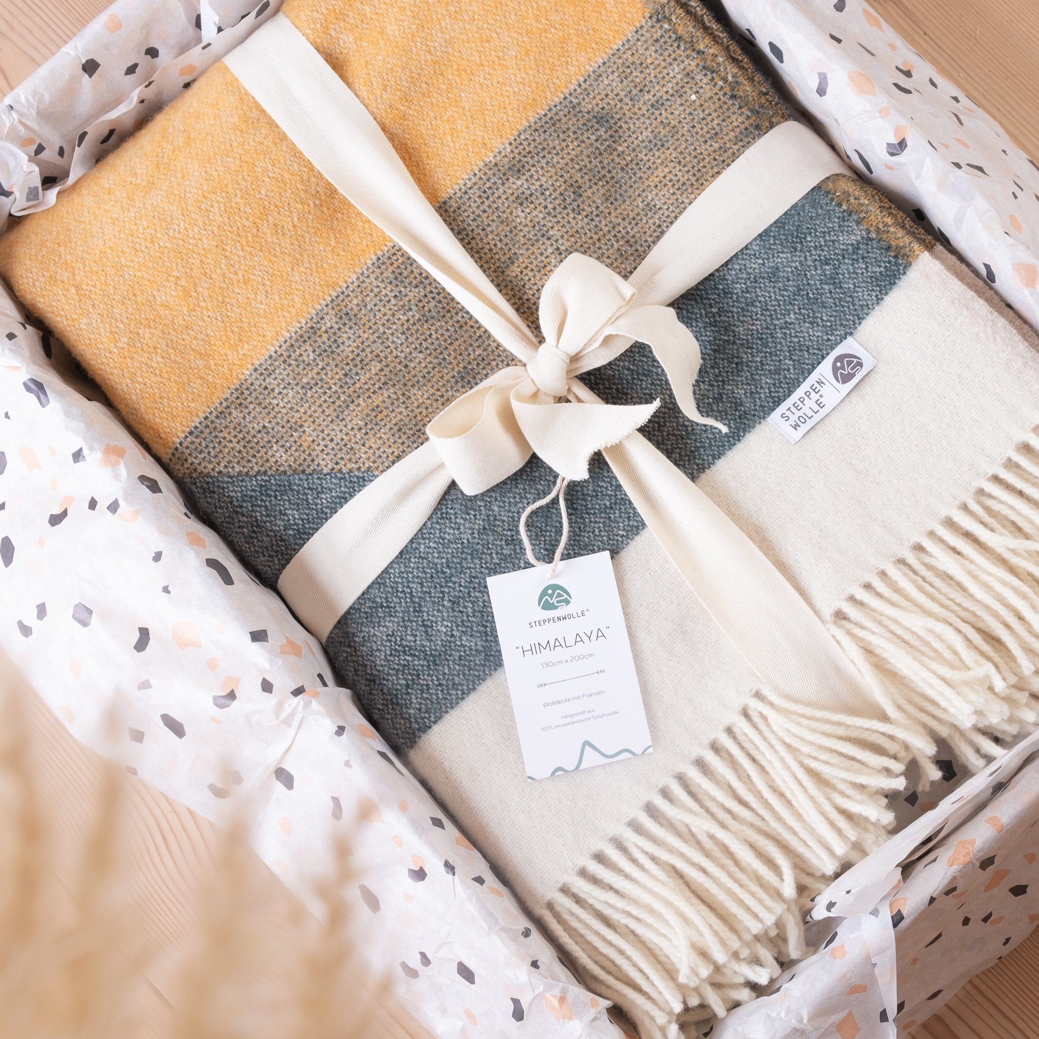 Wolldecke HIMALAYA, Steppenwolle, Nachhaltige Kuscheldecke 130x200cm, Made in EU aus 100% Schurwolle