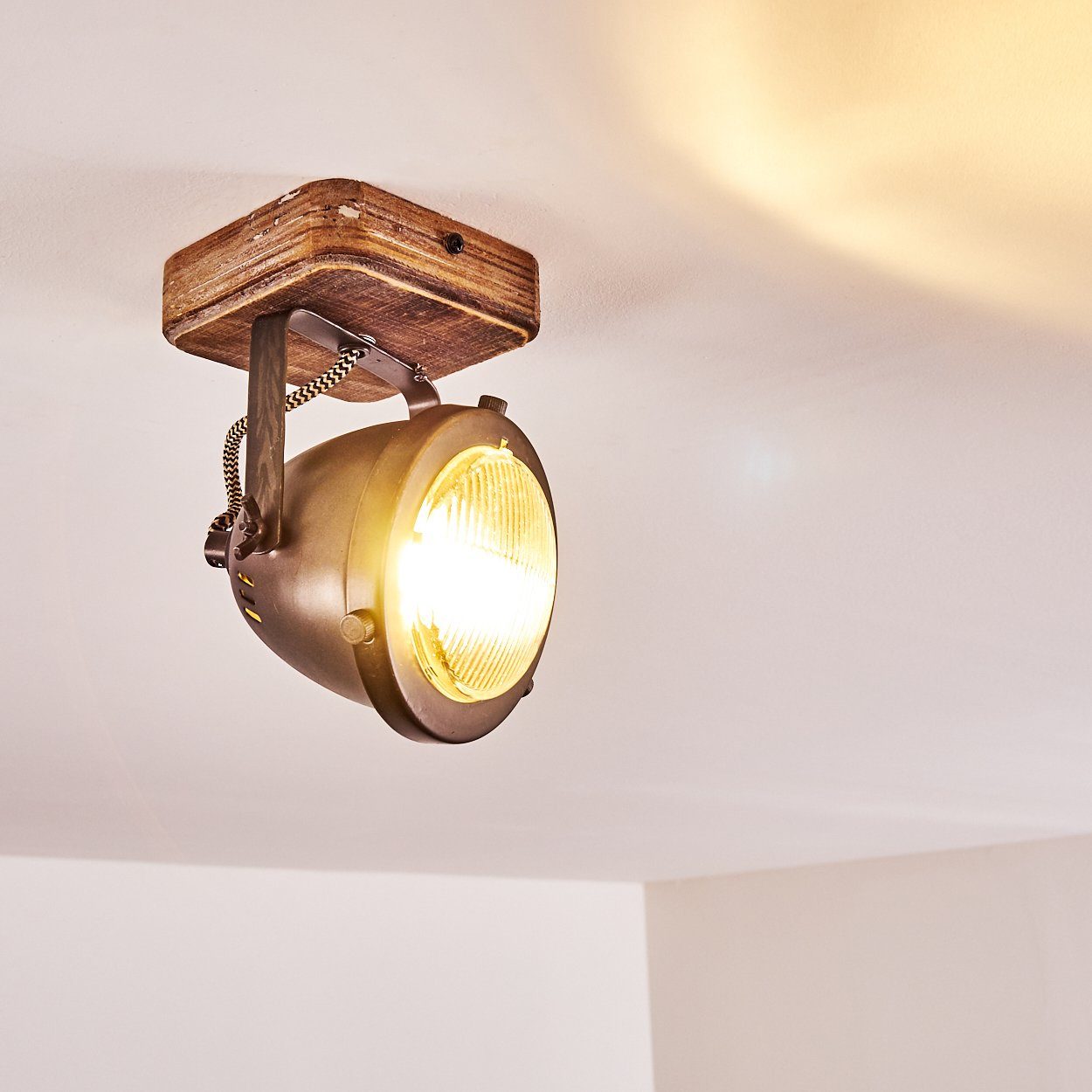 aus Retro-Design Leuchtmittel, Metall/Holz dreh-/schwenkbar, in Deckenleuchte Wandlampe im Wandspot Lampenschirm »Gavi« ohne 1xGU10, dimmbare hofstein Braun,