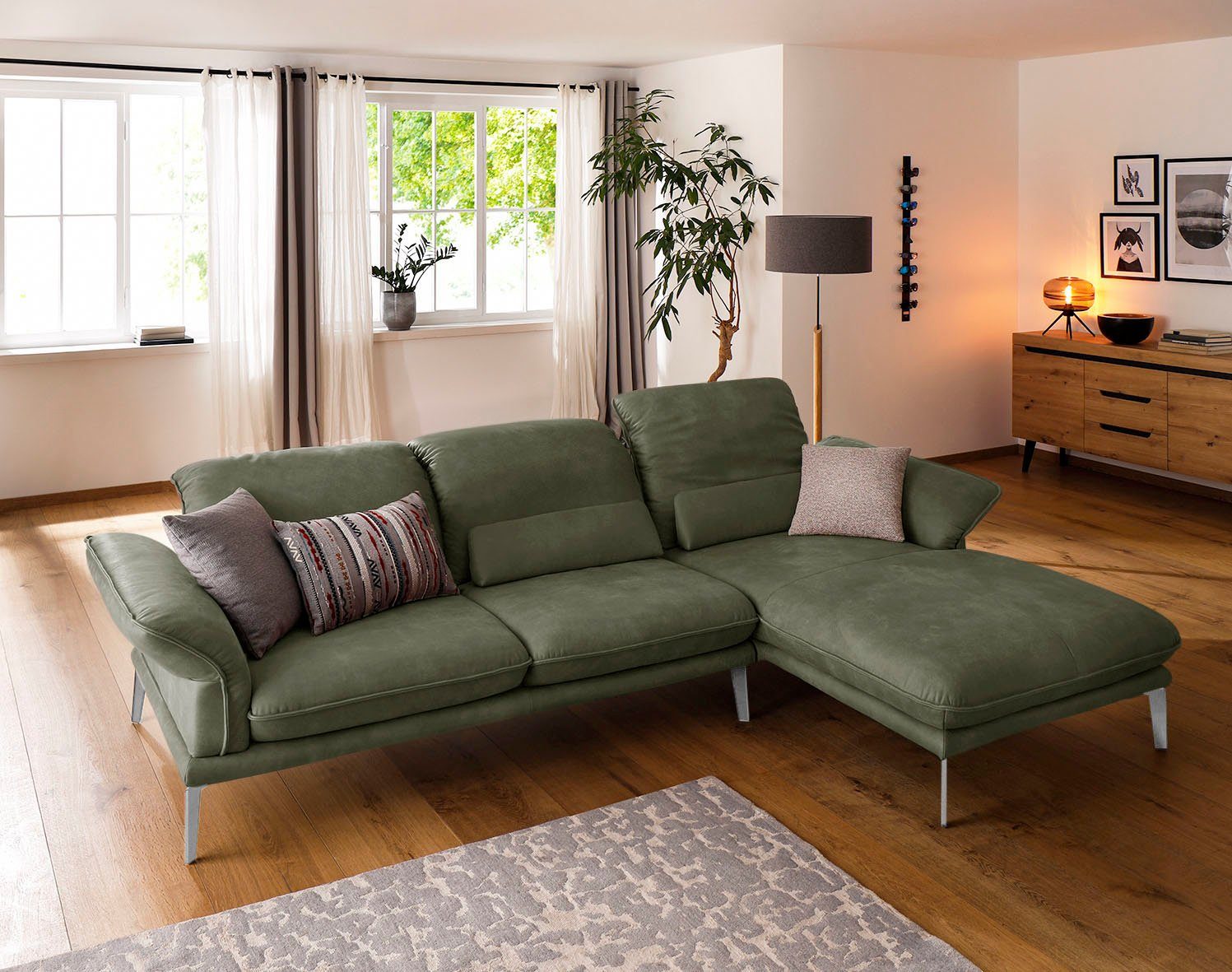 W.SCHILLIG Ecksofa sherry, mit Kopfstützenverstellung, Winkelfüße in Chrom glänzend, Breite 300cm olive Z78