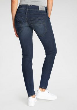 Herrlicher Slim-fit-Jeans »PITCH SLIM ORGANIC DENIM CASHMERE TOUCH« mit extra tiefen Taschen für einen unverkennbaren Blaustoff-Herrlicher-Look