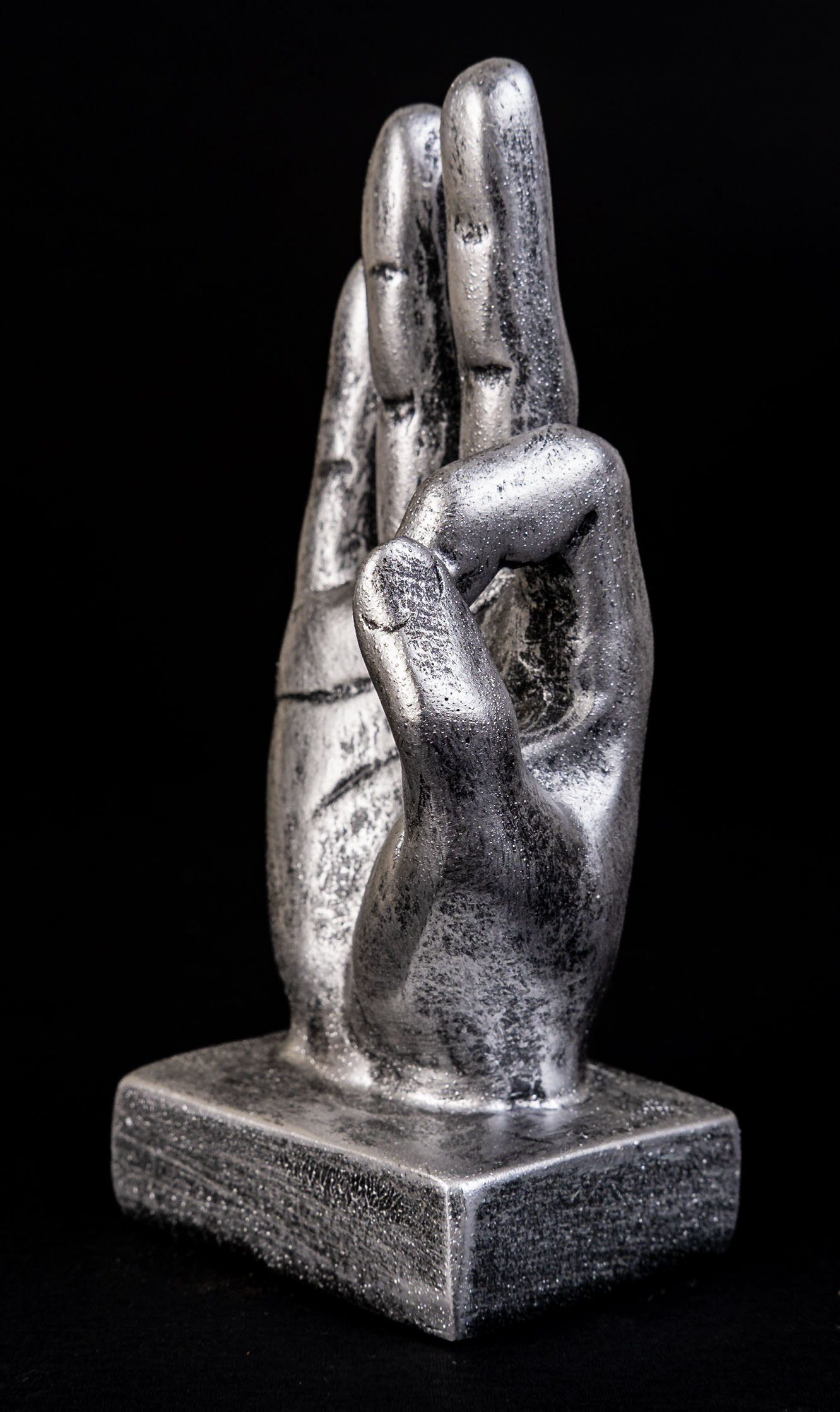 IDYL Dekofigur IDYL Moderne Skulptur Figur Resin "Finger o.k.", Moderne Figur "Finger o.k".
