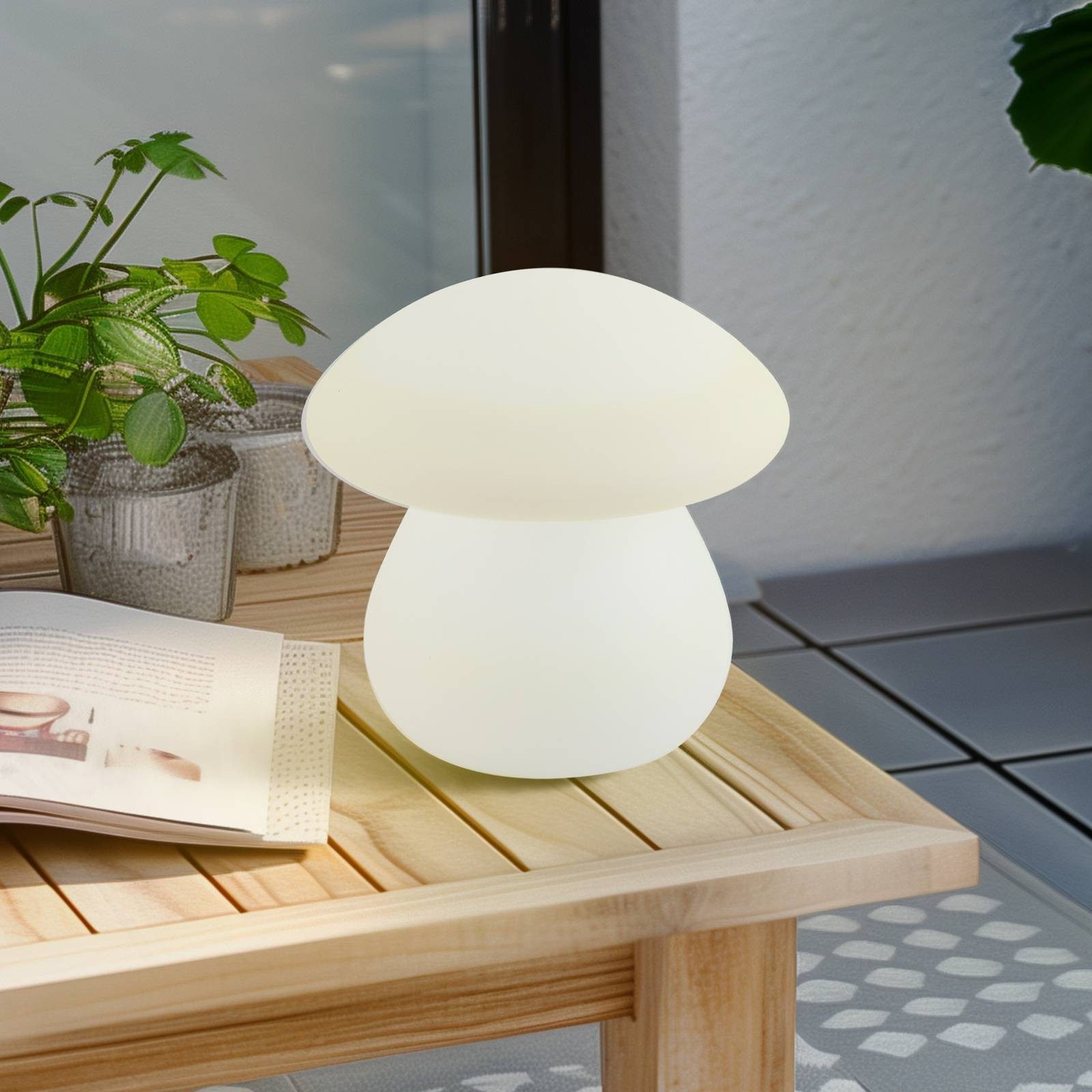 Lindby Außen-Tischleuchte Vernate, LED, Kunststoff Weiß Farbwechsel RGB + weiß IP44, 1 x 3,6 W LED, Farbwechsel RGB + weiß