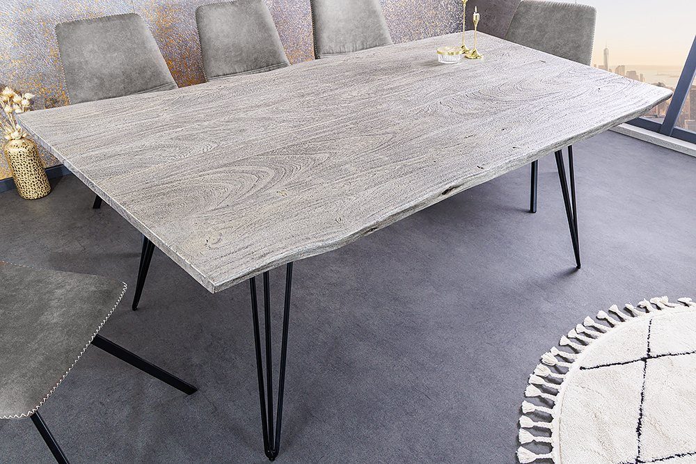 Tischplatte Akazie-Massivholz (Einzelartikel, schwarz Retro riess-ambiente 2,5cm grau · · Baumkantentisch Legs Metall / SCORPION · 140cm · 1-St), Hairpin · Küche Esszimmer ·