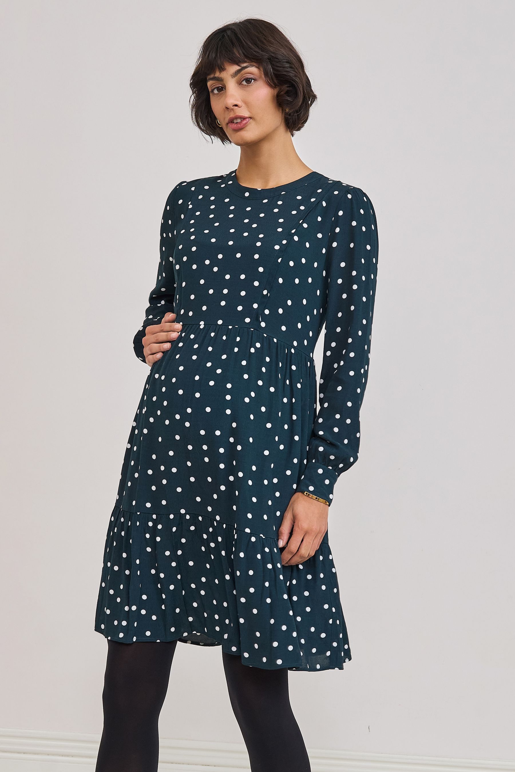Seraphine Minikleid Seraphine gestuftes Minikleid, Umstandsmode (1-tlg)