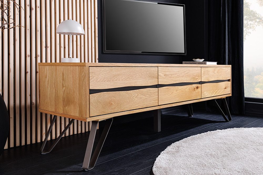 riess-ambiente Lowboard LIVING EDGE 160cm natur/anthrazit – Baumkante, Wildeiche, Hairpin Legs (Einzelartikel, 1 St), massives Lowboard mit Türen & Fächern – ideal fürs Wohnzimmer