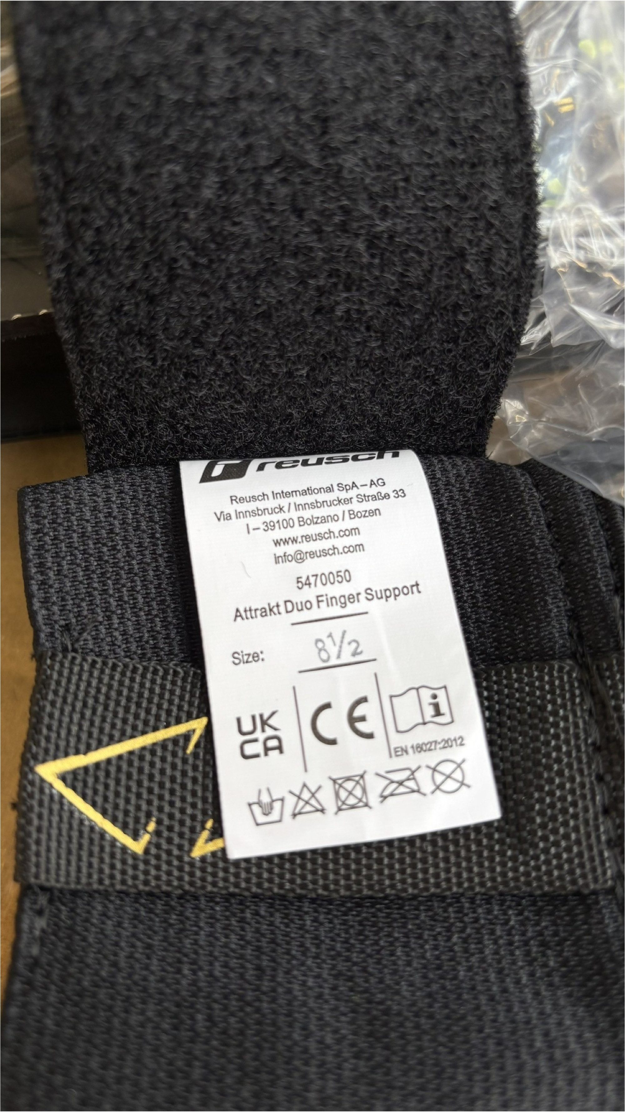 Reusch Torwarthandschuhe Attrakt Duo Finger Support mit Evolution Negative Cut