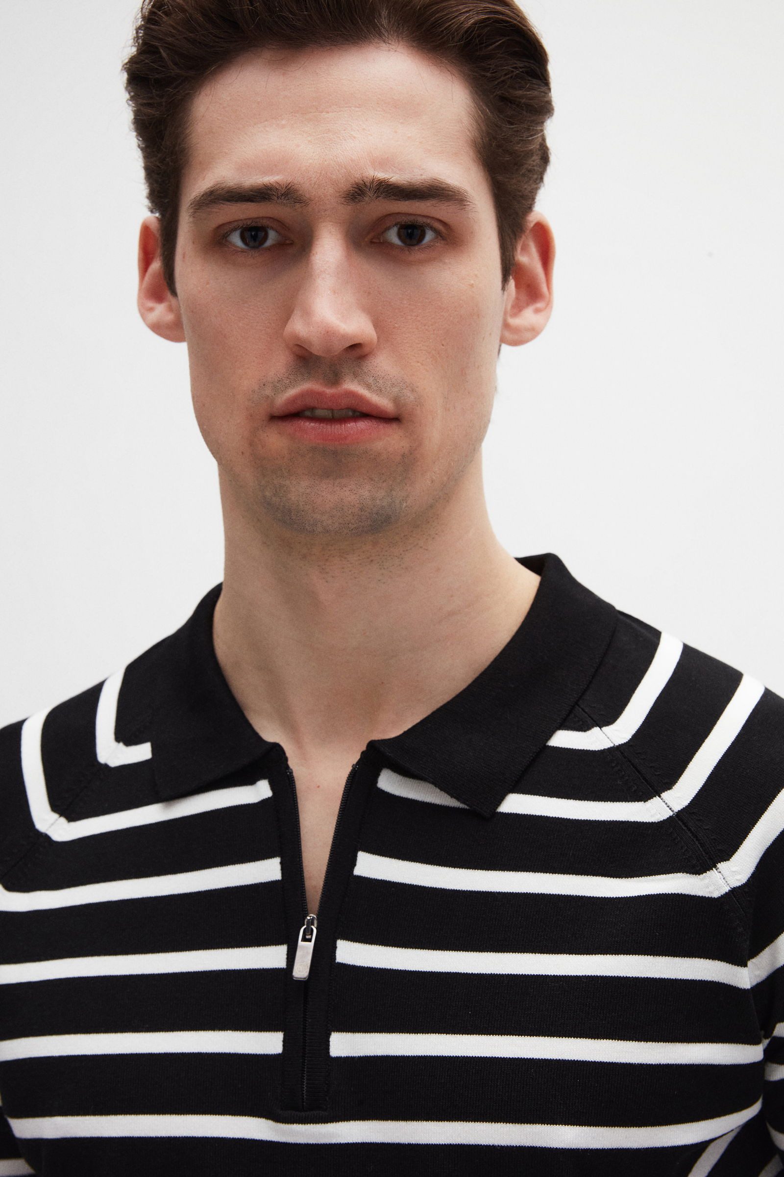 D'S DAMAT T-Shirt Schwarzes Rayon Slim Fit Polo Rollkragen Reißverschluss Strick T-Shirt