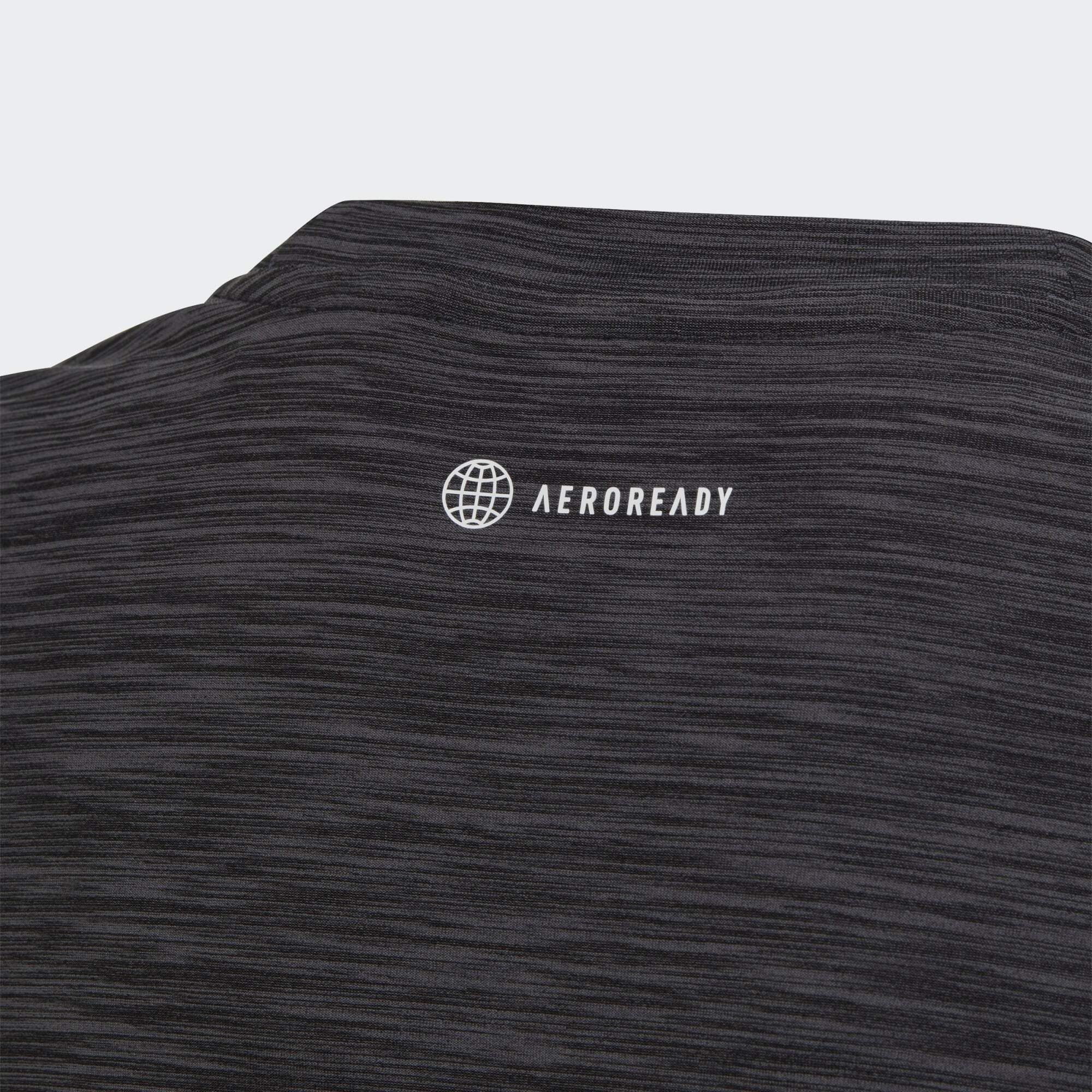 Sportswear AEROREADY Grey Trainingsshirt adidas Performance Black HEATHER / Six adidas T-SHIRT