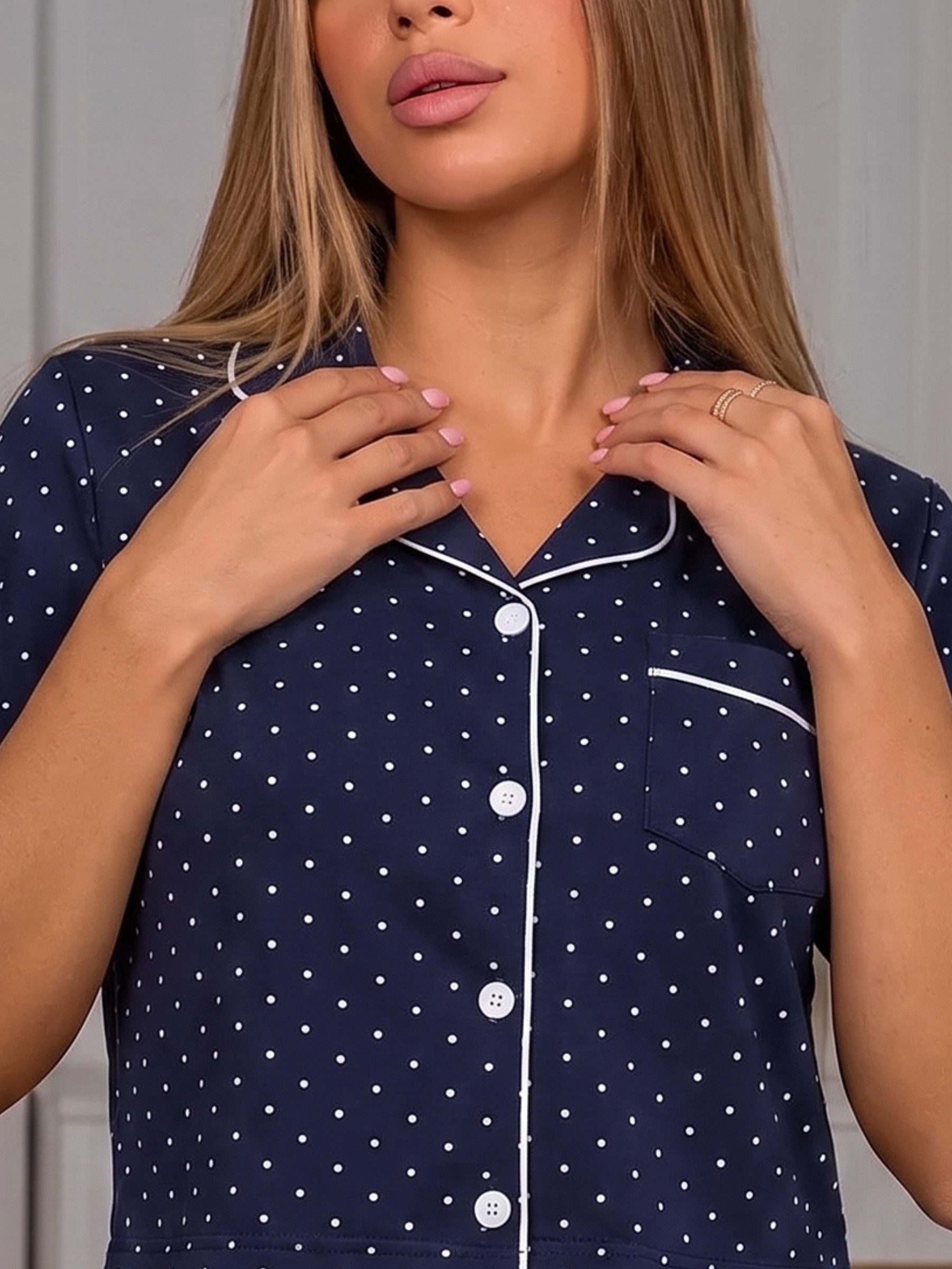 Elegant Love Shorty Pyjama Damen mit Reverskragen – Schlafanzug & Loungewear-Set (Set, 2 tlg., Kurzarmoberteil und kurze Schlafhose) Gepunktetes Nachtwäsche-Set – Bild 3 von 5