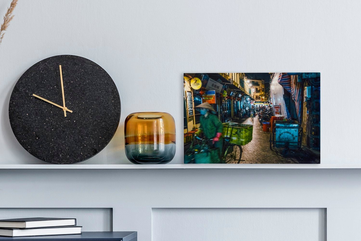 OneMillionCanvasses® Leinwandbild Das alte Viertel in Hanoi Vietnam, Fotodruck (1 St), Leinwand Bilder Klein, Wand Dekoration Aesthetic 30x20 cm