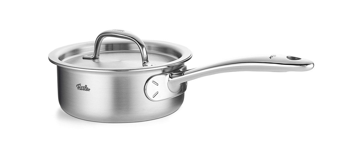 Fissler Kasserolle M5 Pro-Ply Stielkasserolle mit Metalldeckel, Edelstahl 18/10 (1-tlg), Kompakte Stielkasserolle mit Pro-Ply™ Technologie und Metalldeckel