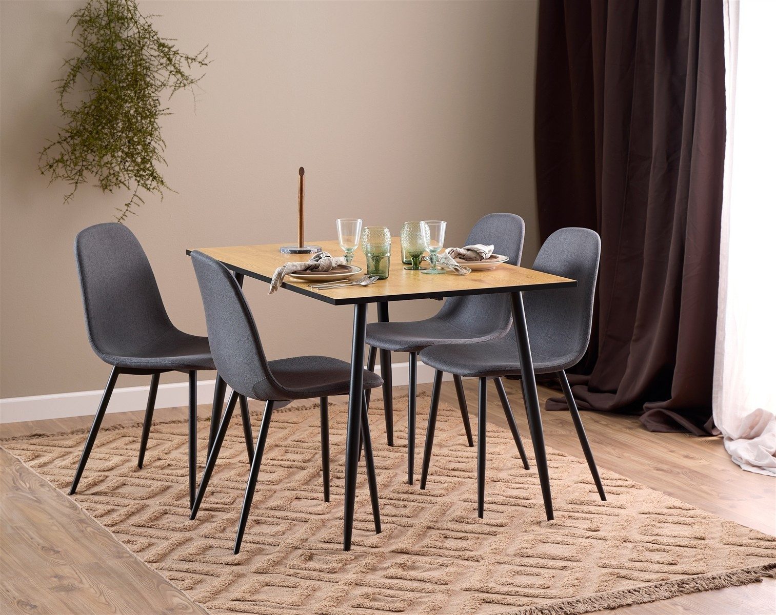 freiraum Essgruppe Wilma, (5-teilig) Stühle dunkelgrau, Tisch Wildeiche - 120x75x80 (BxHxT)