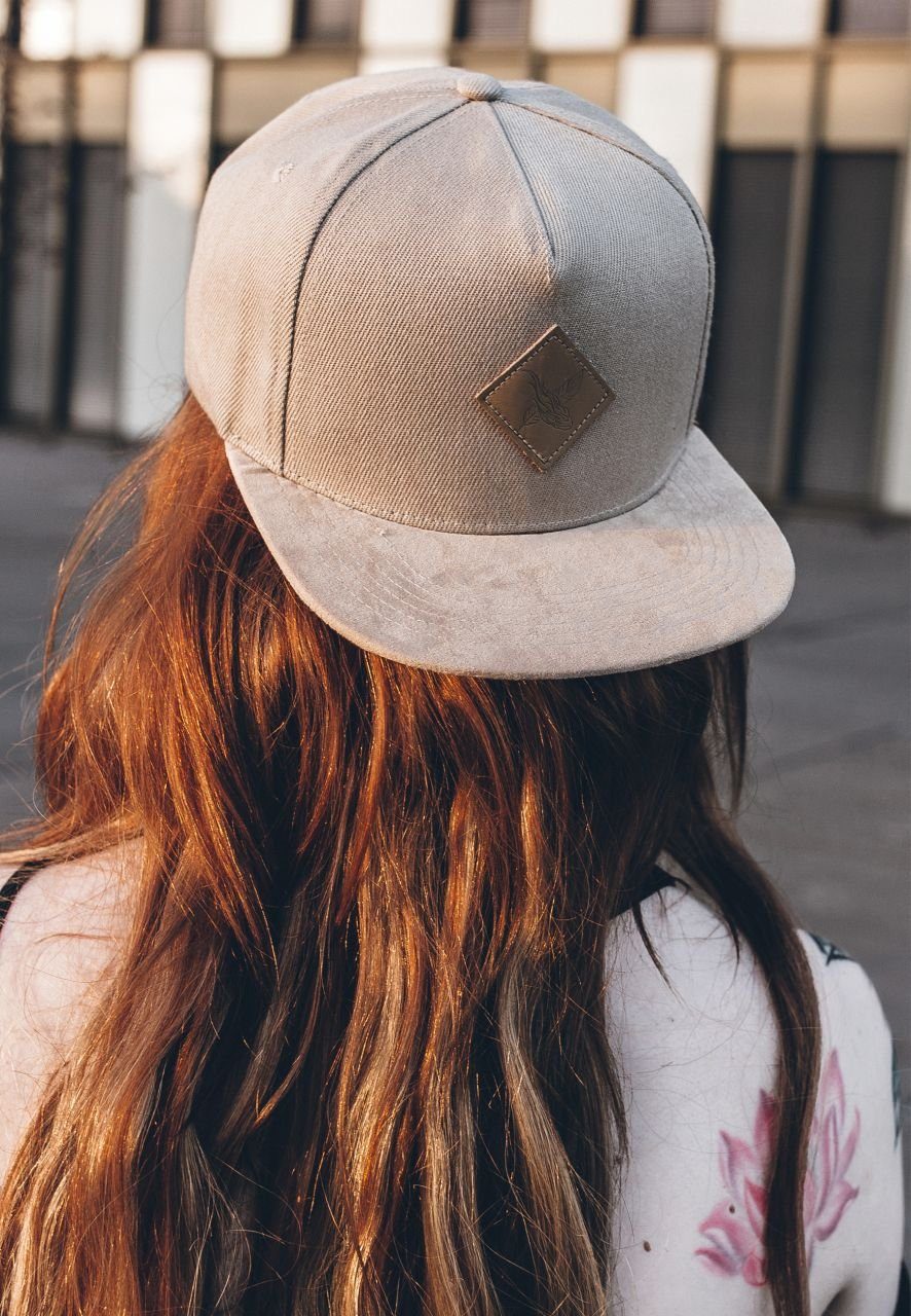 Blackskies Snapback Cap Port Beige-Suede - Cap Snapback Blair