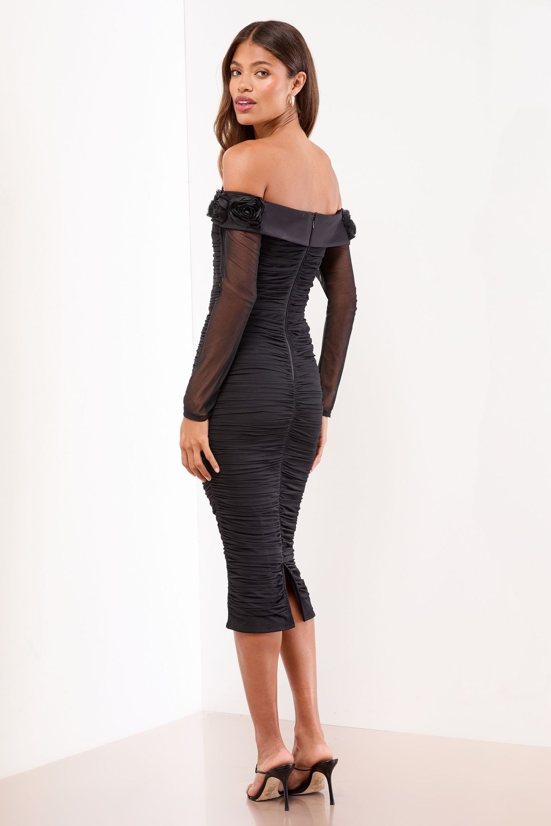 LIPSY Midikleid Lipsy Enges Bardot-Midikleid mit Blumenmuster (1-tlg) günstig online kaufen