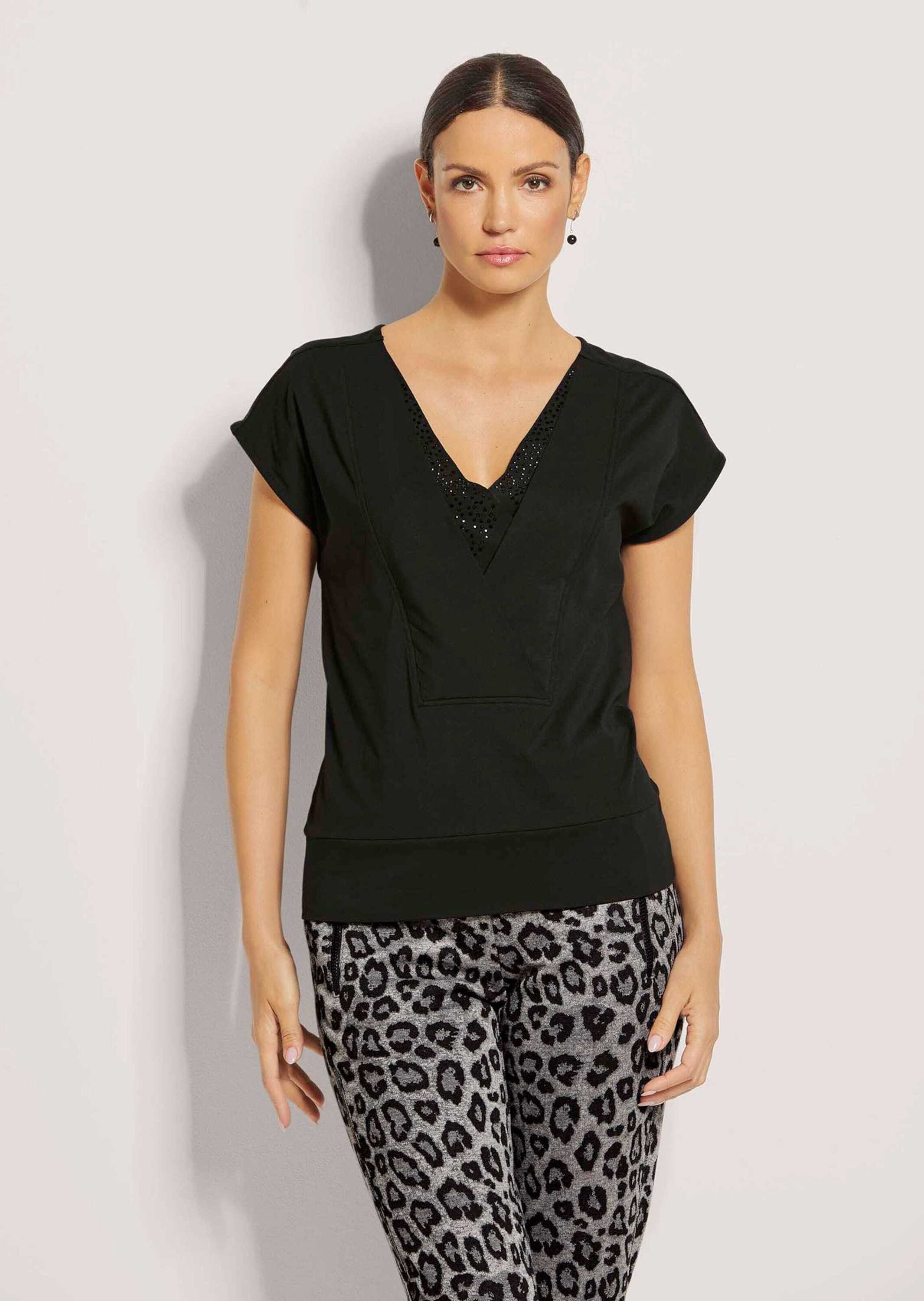 MADELEINE Kurzarmshirt Ärmelloses Shirt mit Strass-Steinen