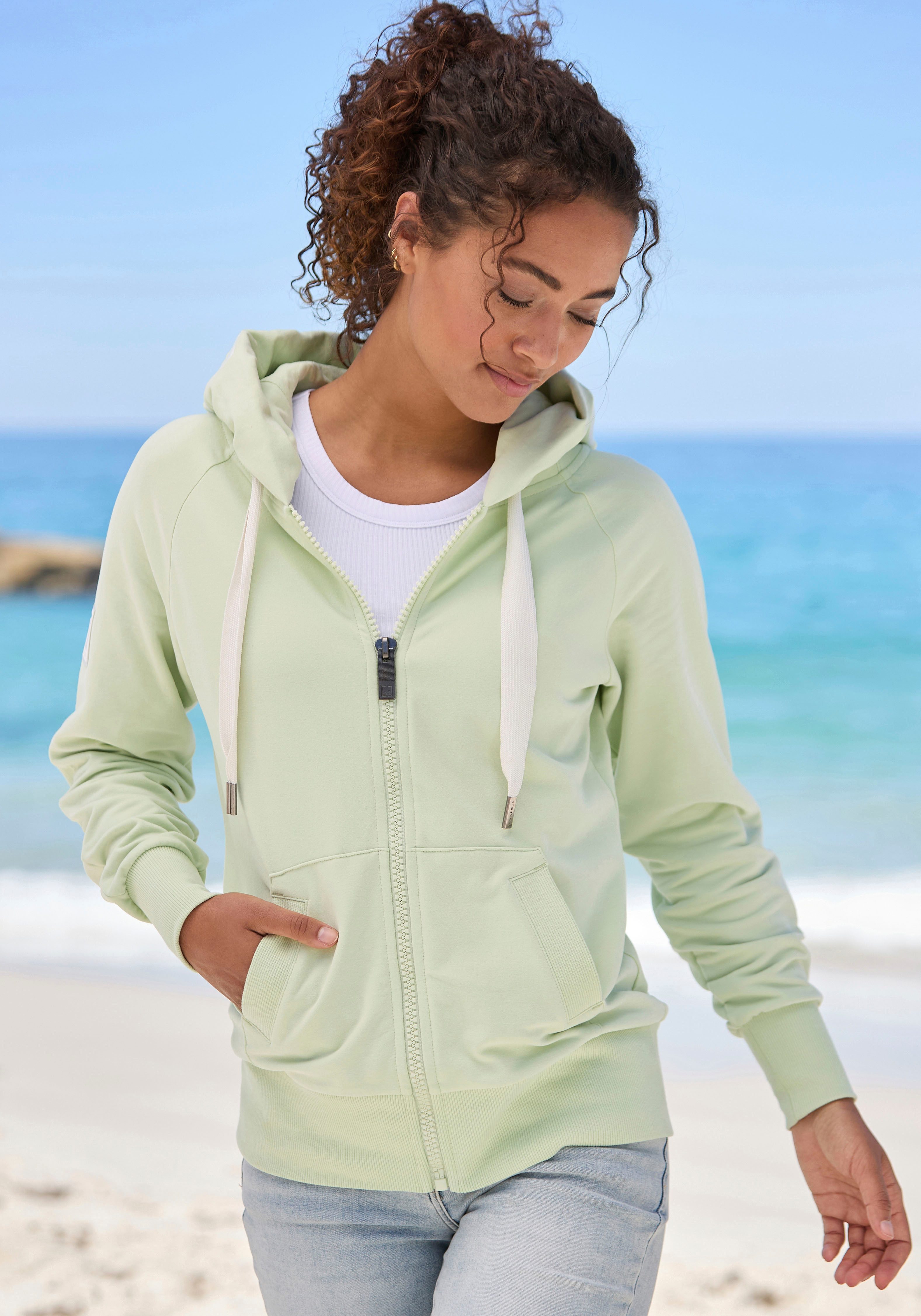 Elbsand Kapuzensweatjacke Kelda mit Logo-Stickerei an der Kapuze, Basic