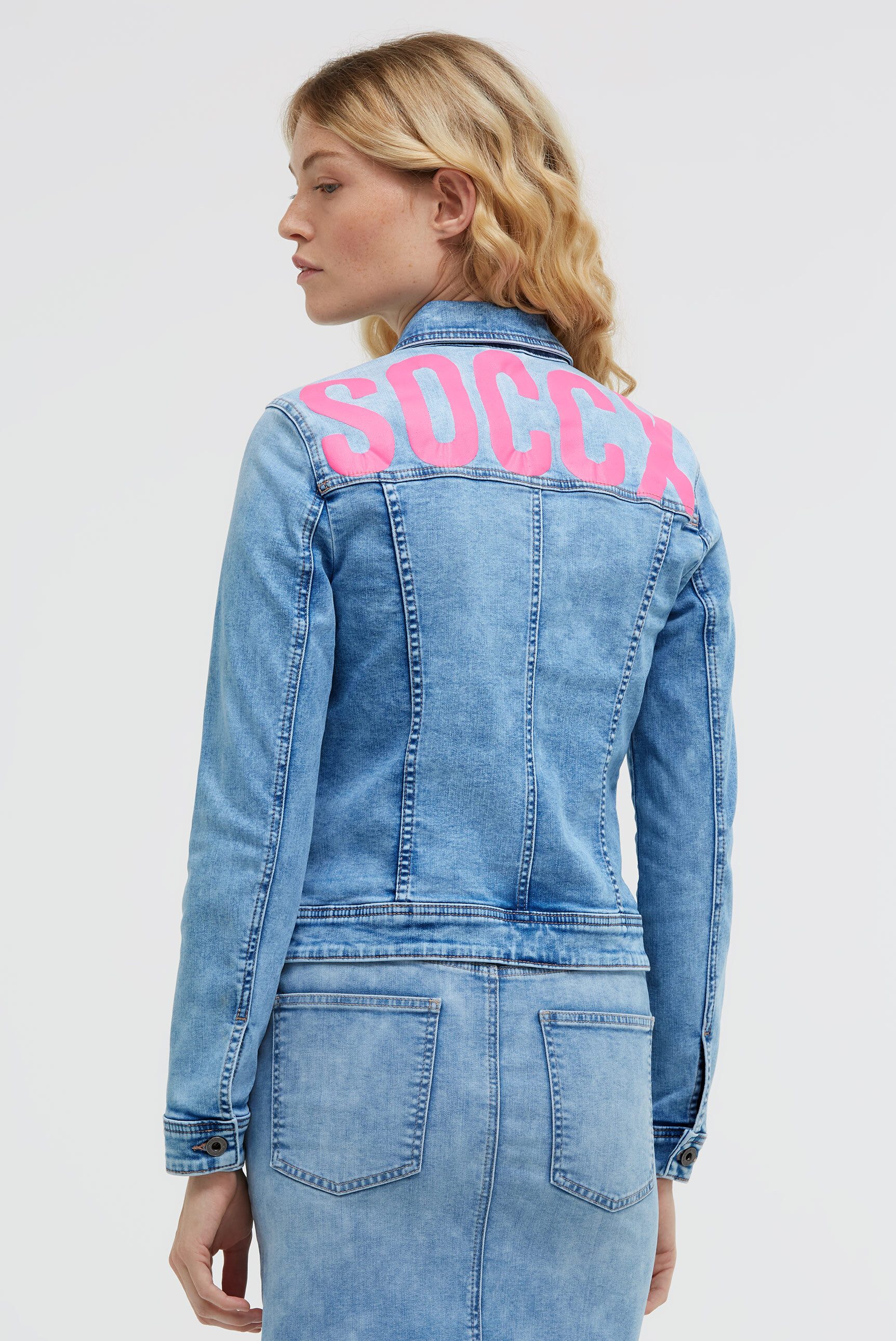 SOCCX Jeansjacke mit Rücken-Print günstig online kaufen