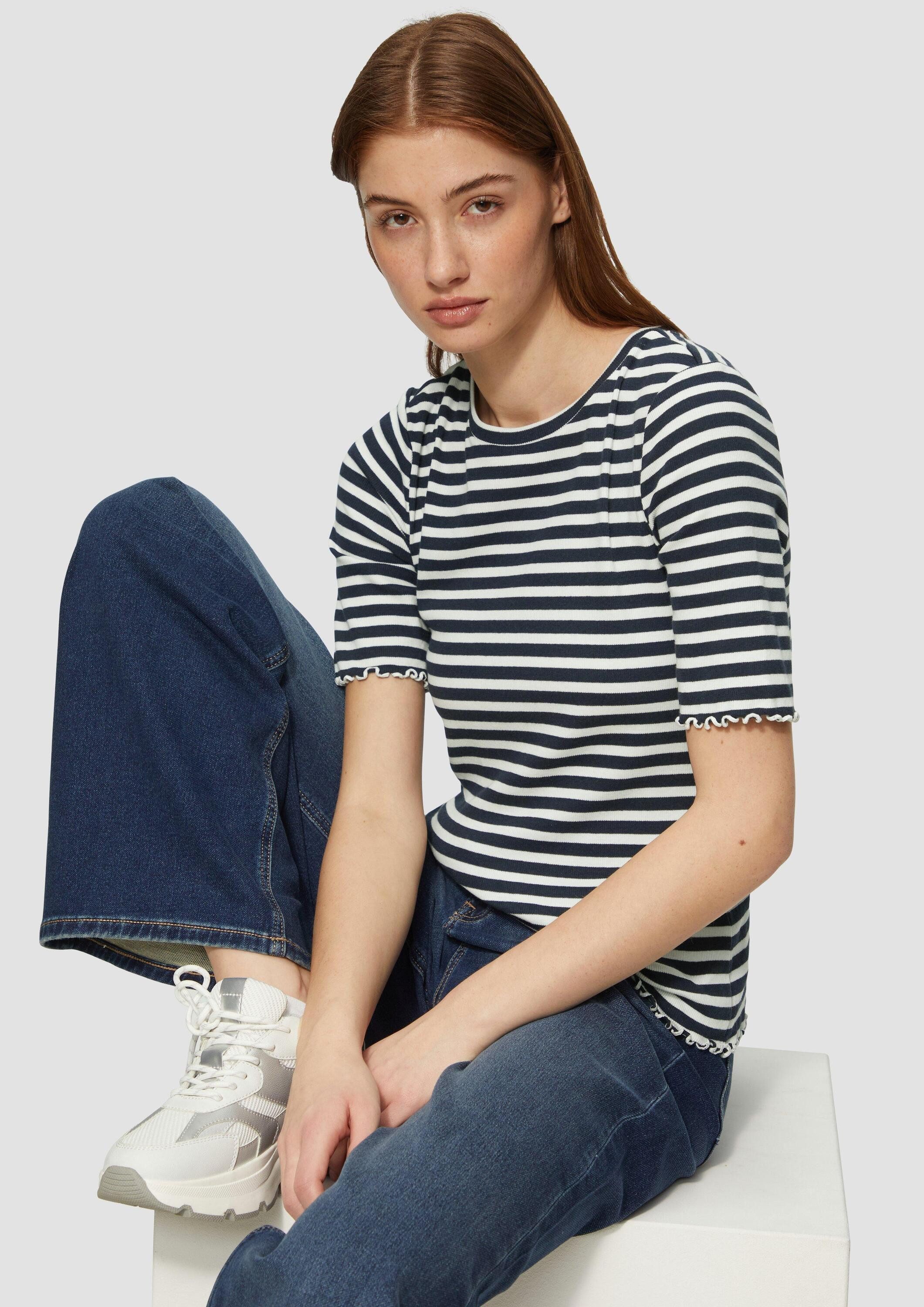 s.Oliver Kurzarmshirt T-Shirt Geripptes T-Shirt mit Ziersaum günstig online kaufen