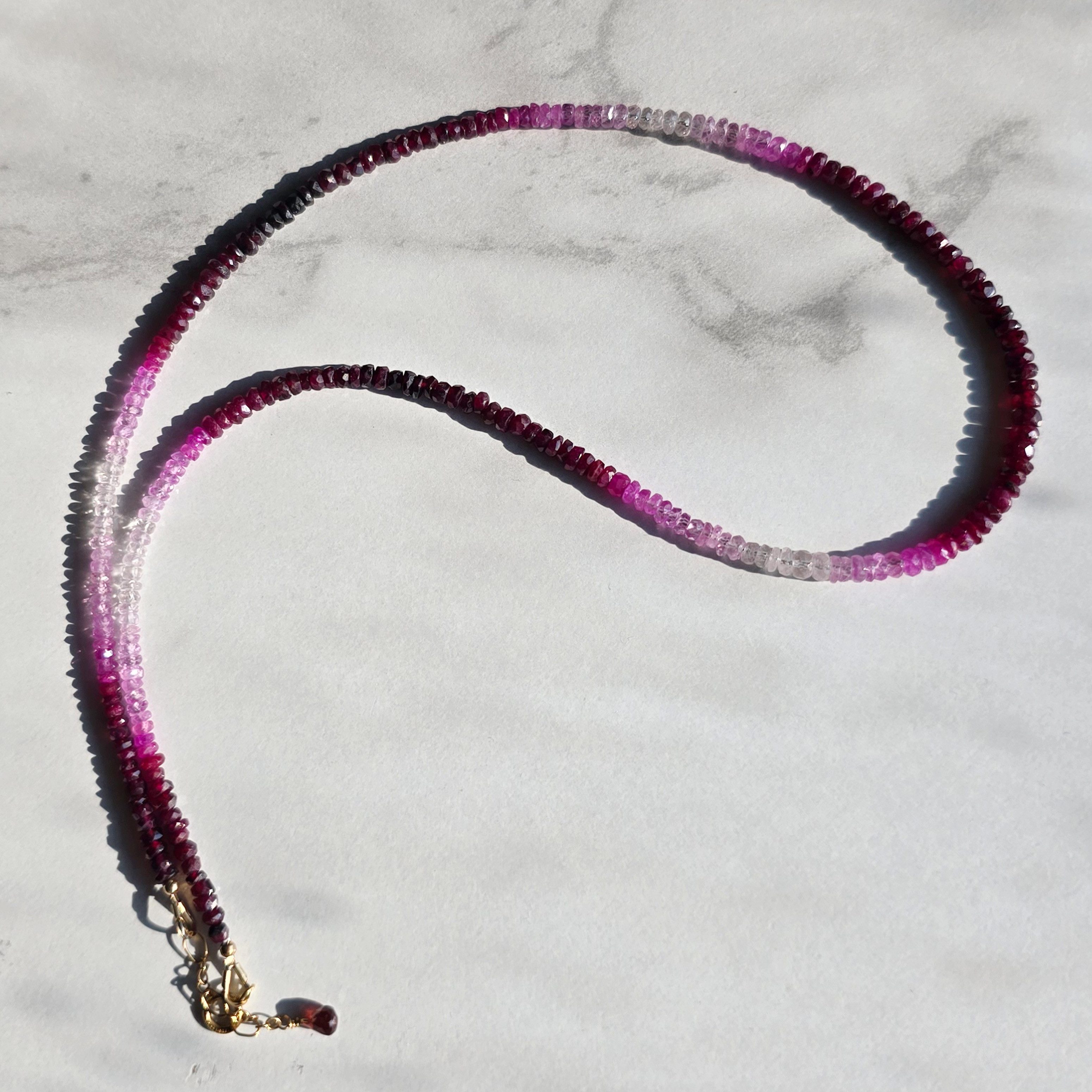 GOLDEN Charm-Kette Rubin Halskette mit natürlichem Rubin und Verlängerungskette