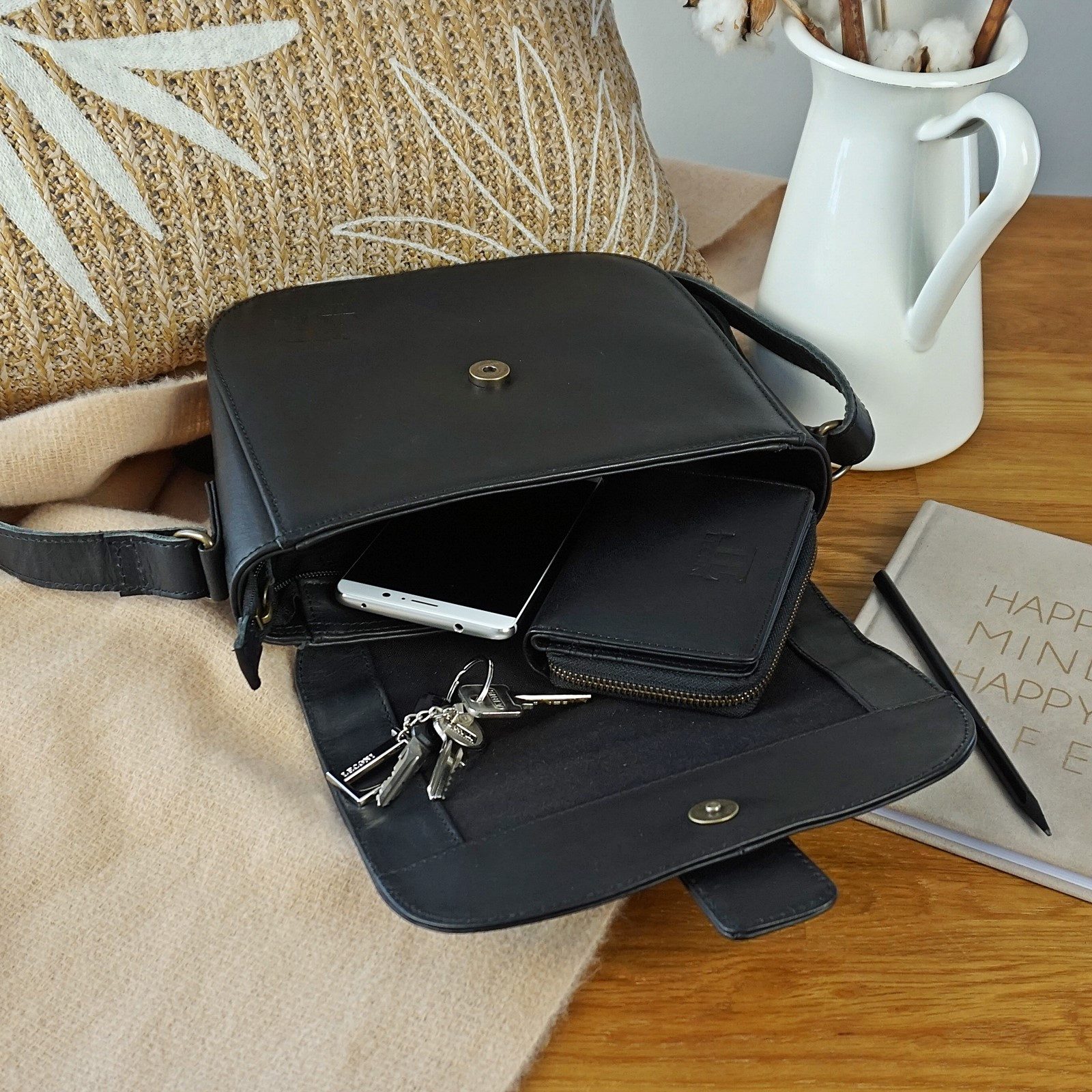 LECONI Handtasche kleine Umhängetasche Ledertasche Damen Schultertasche Leder LE0074, Echt Leder – Magnetverschluss & Reißverschluss – Größe 18 × 24 × 7 cm