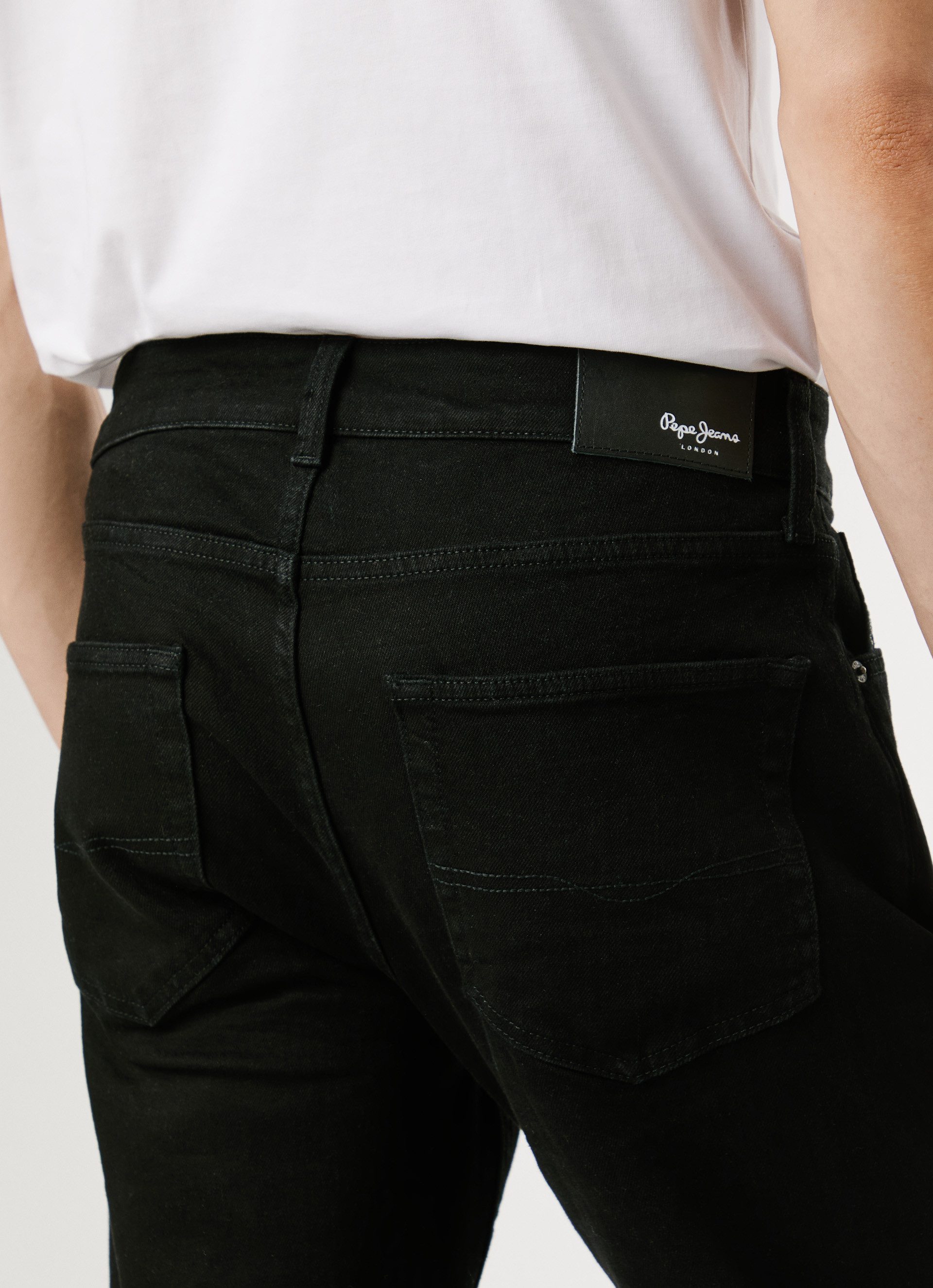 Pepe Jeans Straight-Jeans CASH im 5-Pocket-Stil