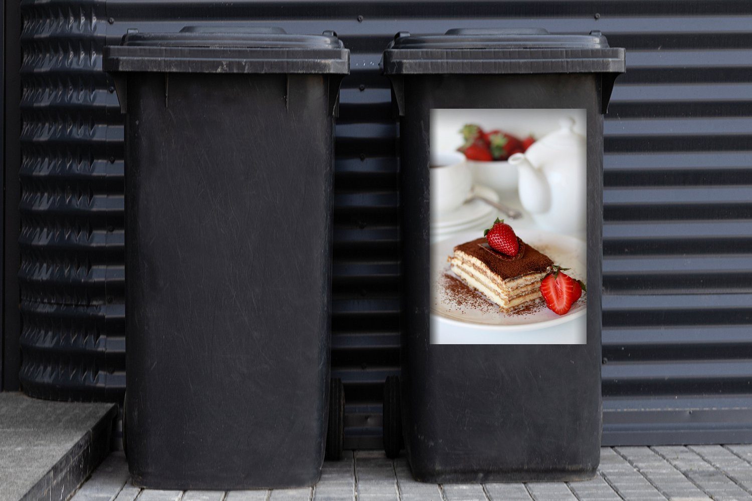 Abfalbehälter mehreren Mülltonne, (1 Tiramisu, Wandsticker besteht MuchoWow Sticker, aus Ein St), Schichten Mülleimer-aufkleber, das Container,