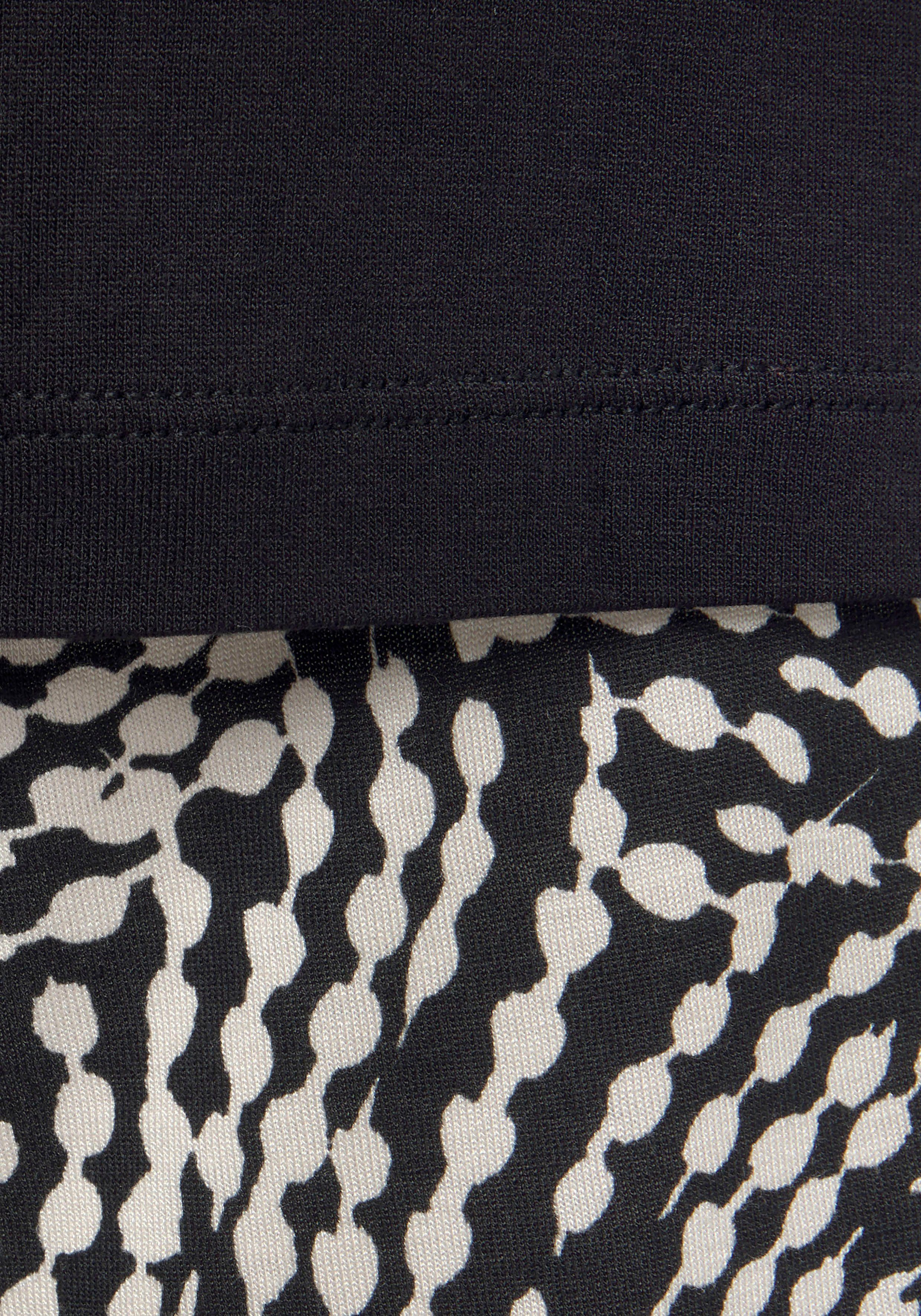 LASCANA Shorty (Set, 2 tlg) mit gemusterten Details