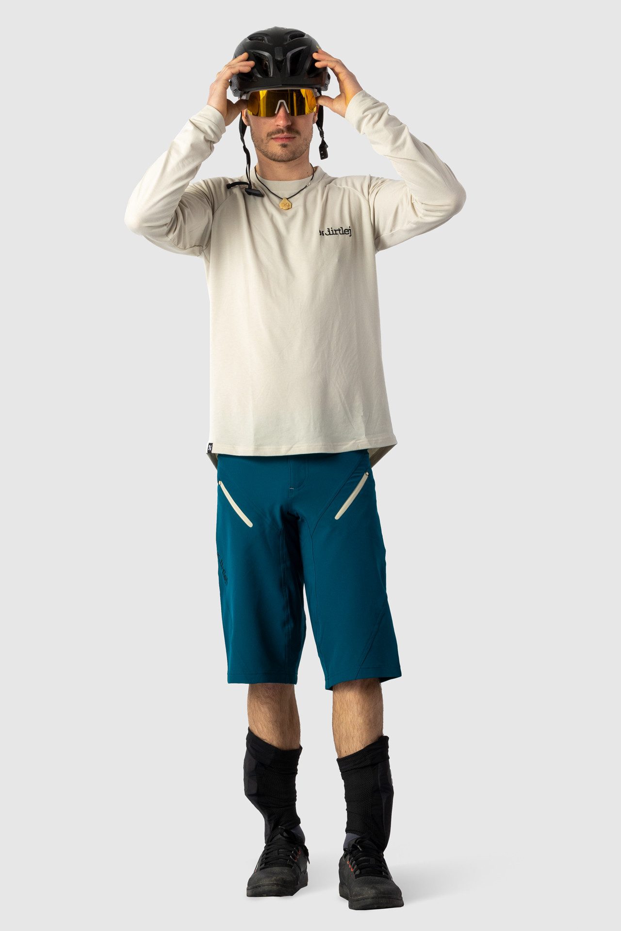 Dirtlej Funktionsshorts trailscout MTB shorts men sapphire/grey blacklabel